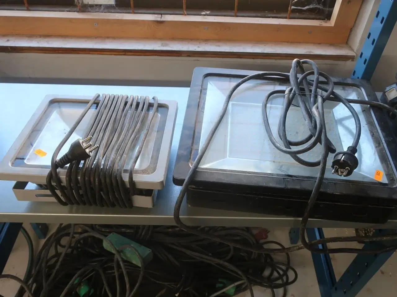 Billede 1 - 2 stk. led arbejdslamper STROXX og BESLACO