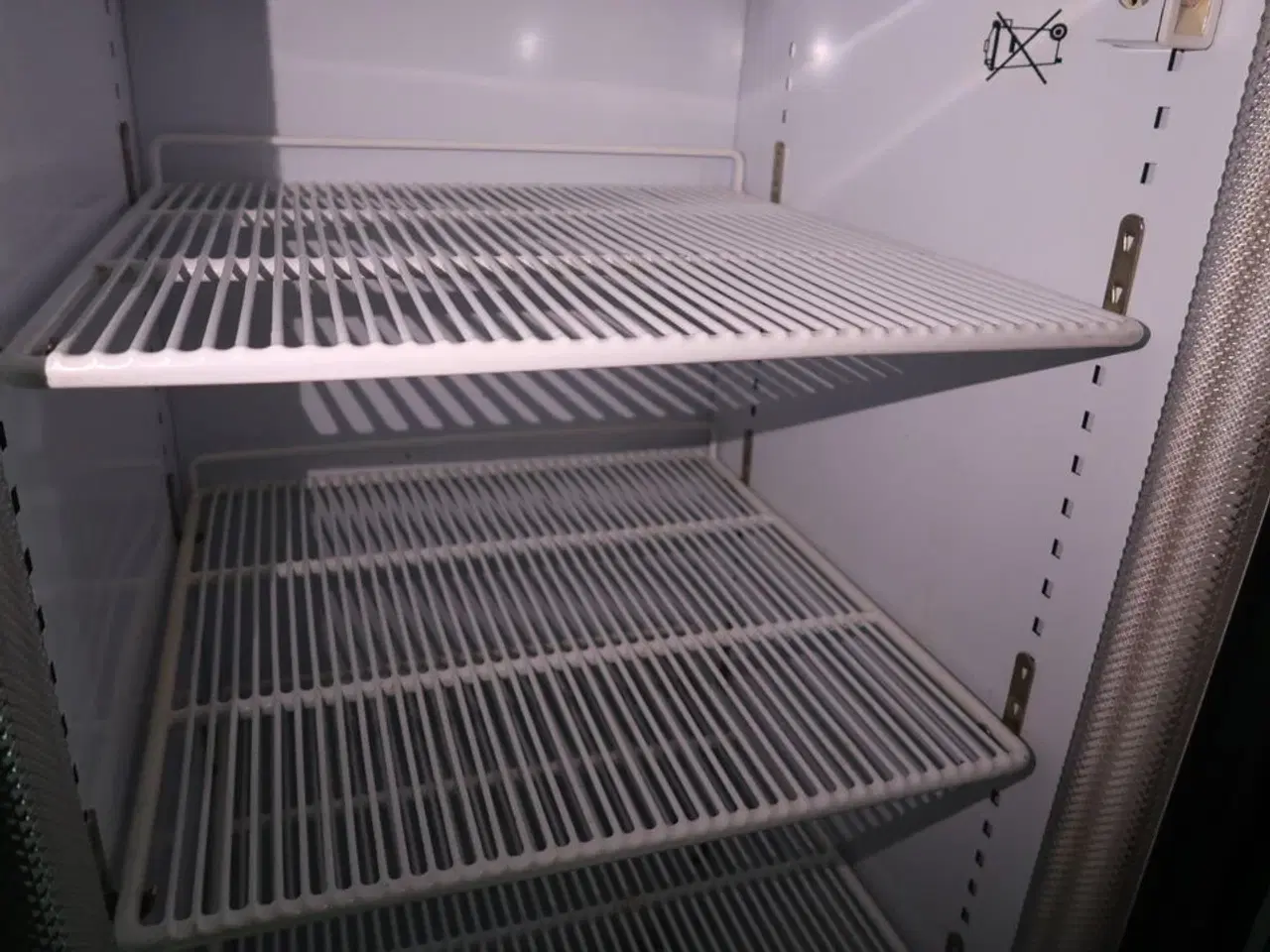 Billede 3 - Køleskab TEFCOLD HDG500