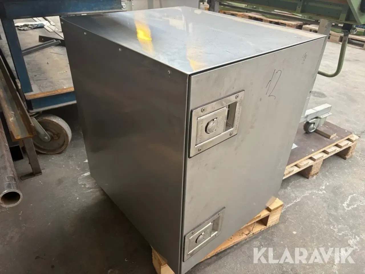 Billede 1 - Sideskab Aka