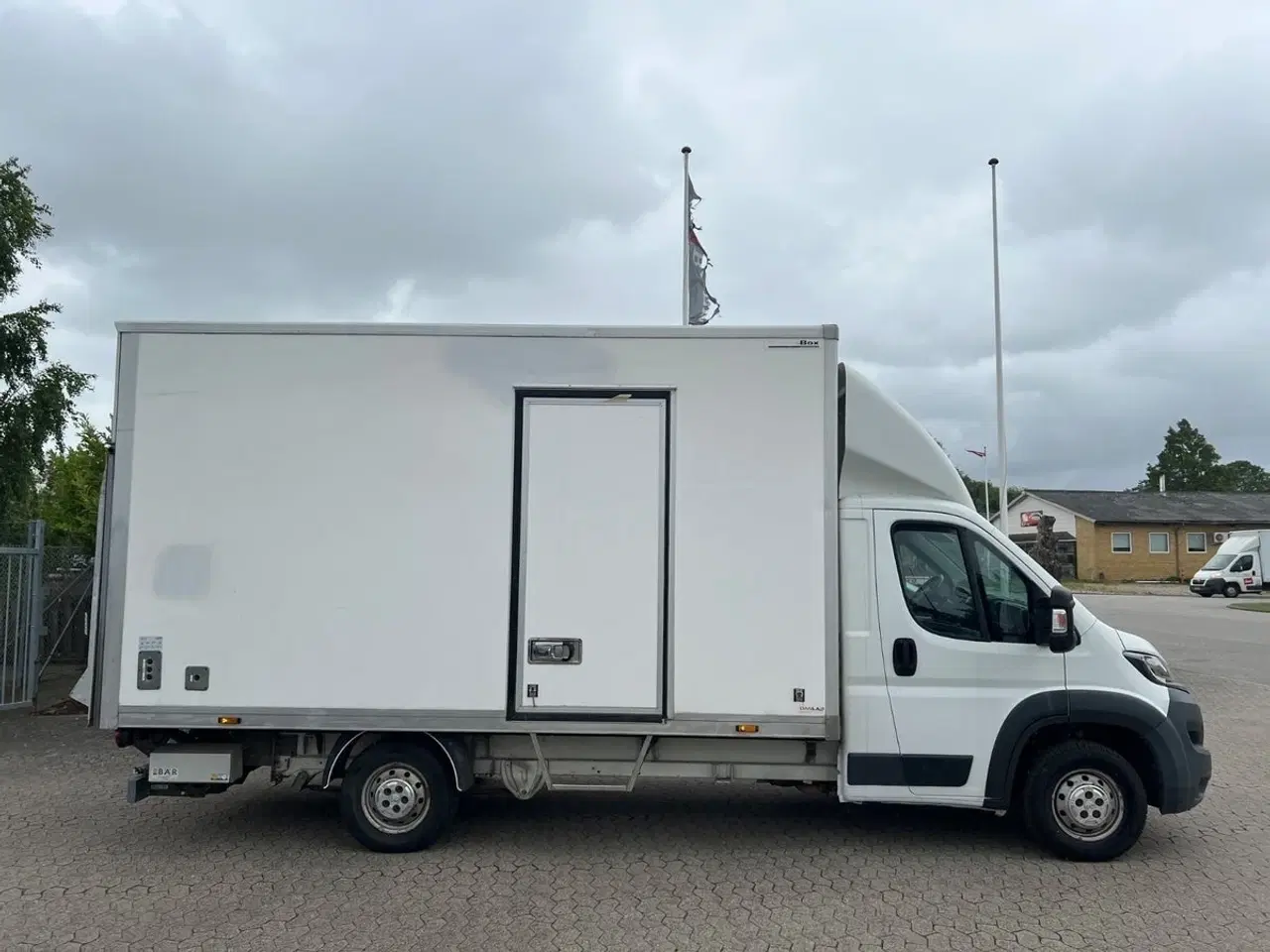 Billede 2 - Peugeot Boxer 335 2,0 BlueHDi 163 L3 Alukasse