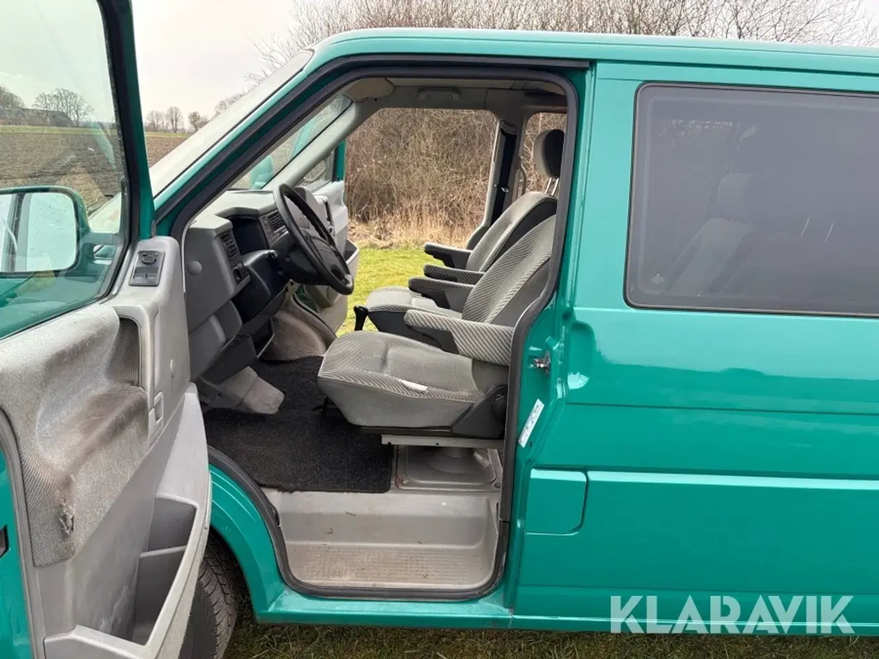 Billede 12 - Personbil Volkswagen Caravelle 2,5 TDI T4 10-personers