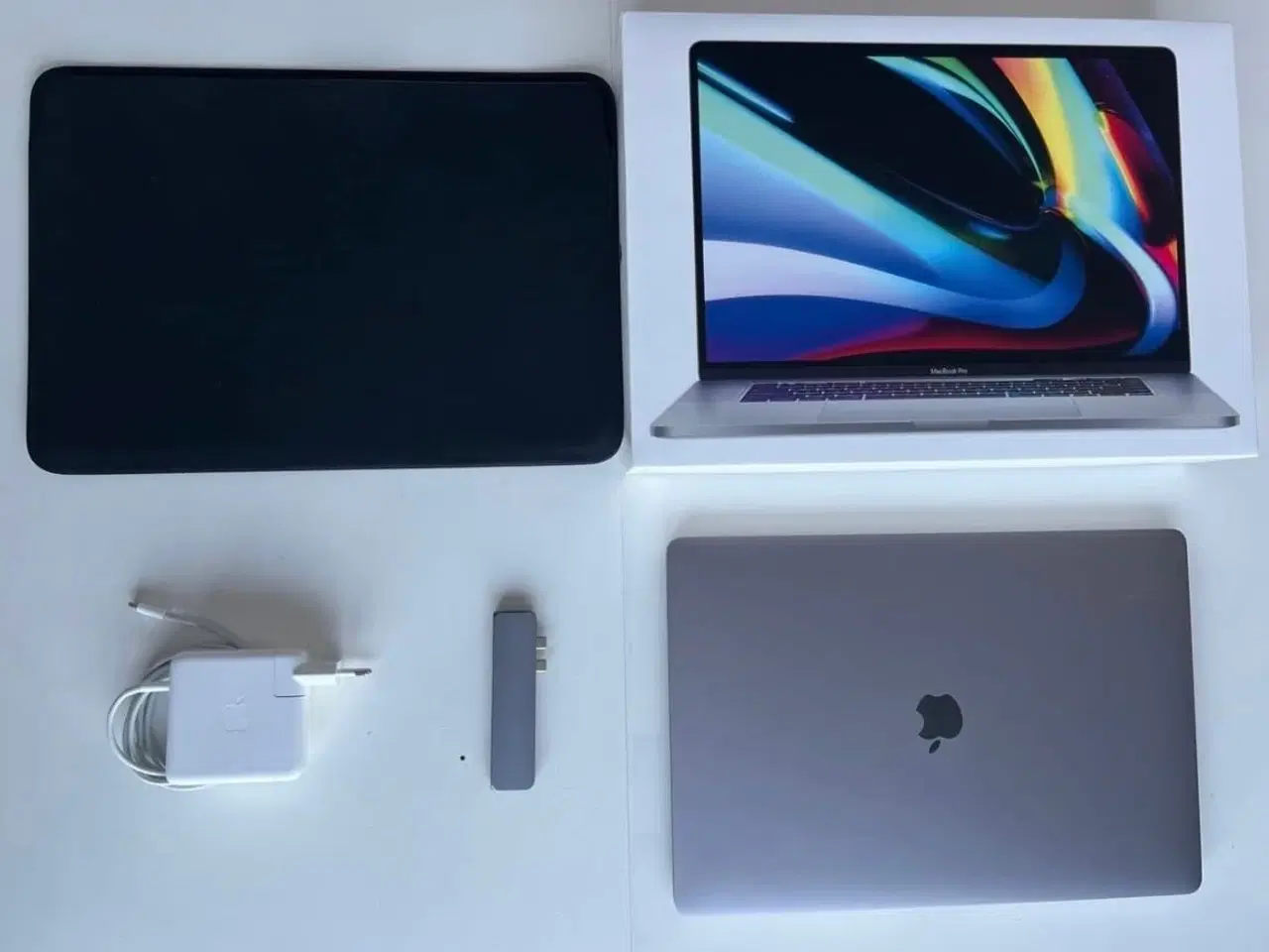 Billede 1 - MacBook Pro 17” (2019) i7 • 16 GB RAM • 512 GB SSD