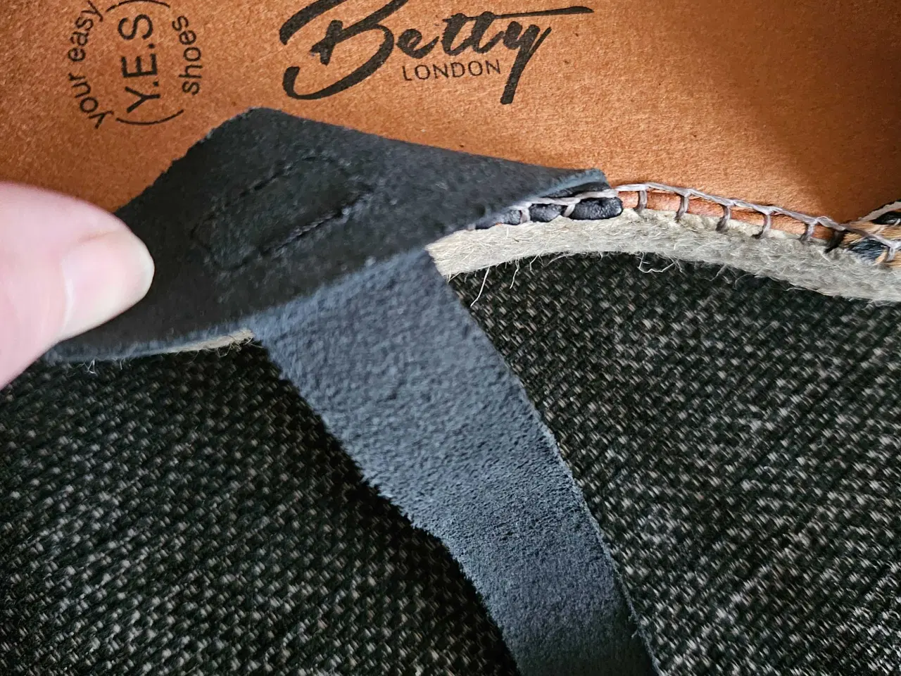 Billede 6 - FLOTTE NYE SANDALER