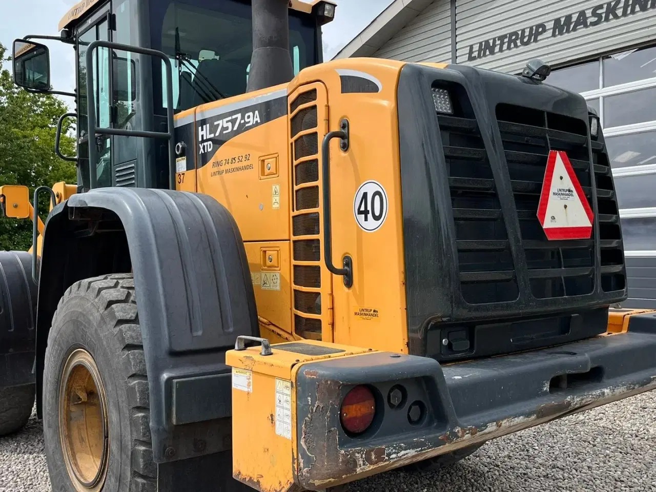 Billede 19 - Hyundai 757-9A XTD med lan-arm. En-ejeres maskine med Lock-UP.