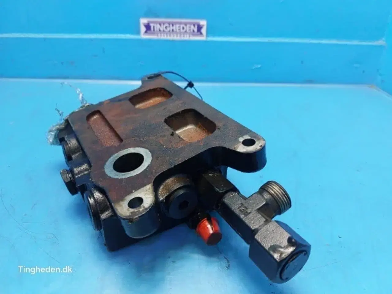 Billede 6 - New Holland T6 Hydraulikventil 84142195