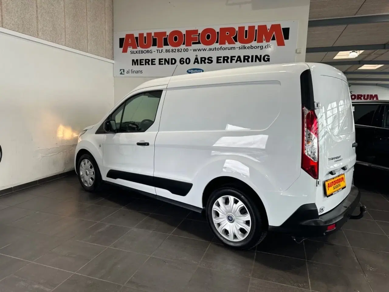 Billede 15 - Ford Transit Connect 1,0 SCTi 100 Trend kort