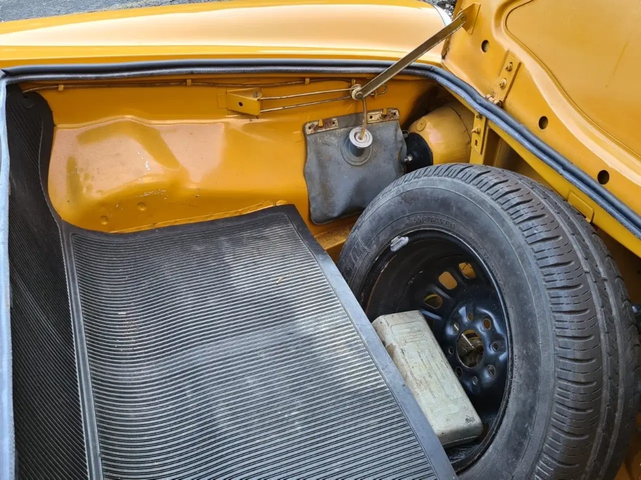 Billede 12 - Fiat 850 0,9 Sport Coupé