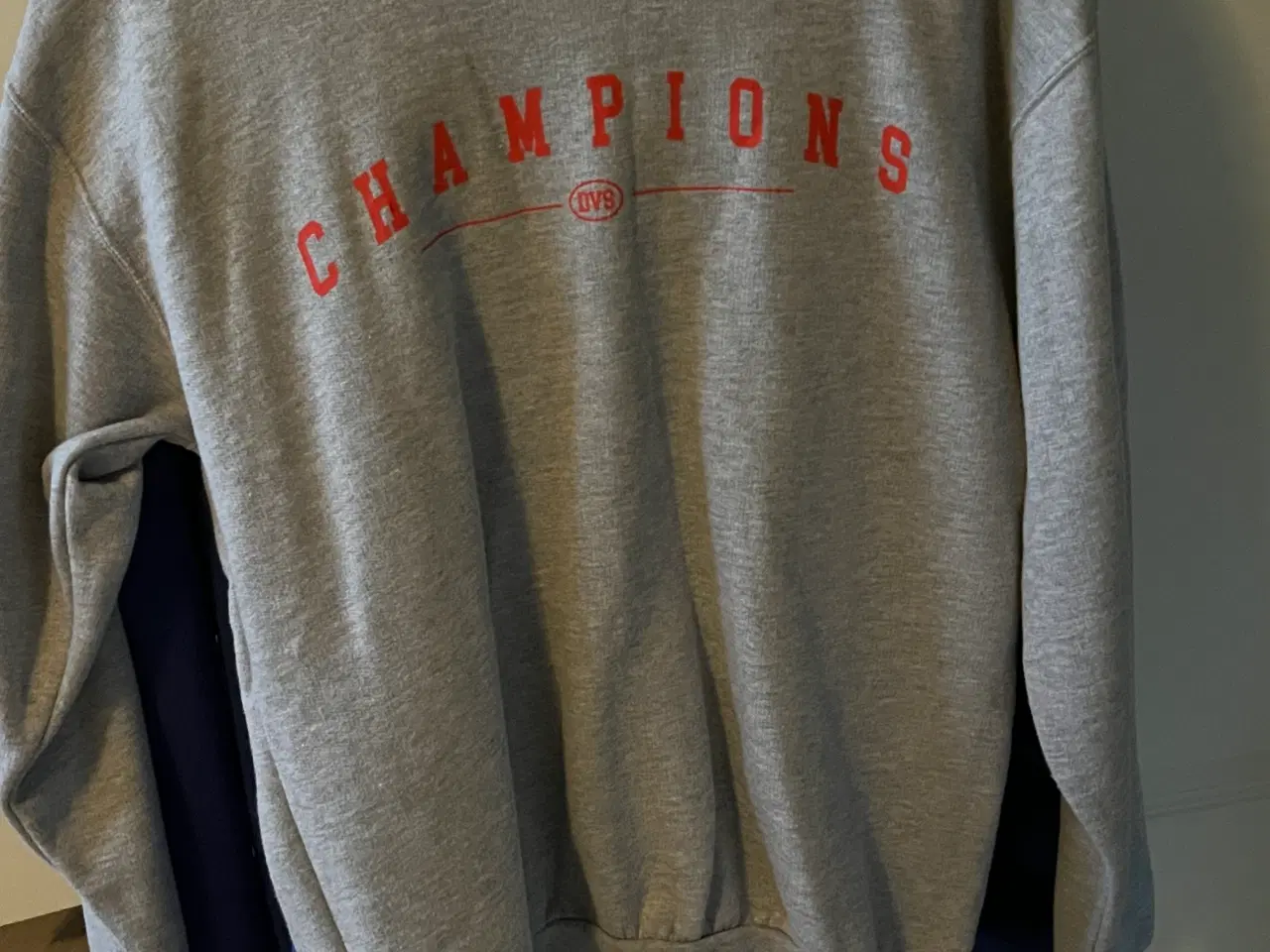 Billede 8 - Drengetøj str M 14-16 år sælges