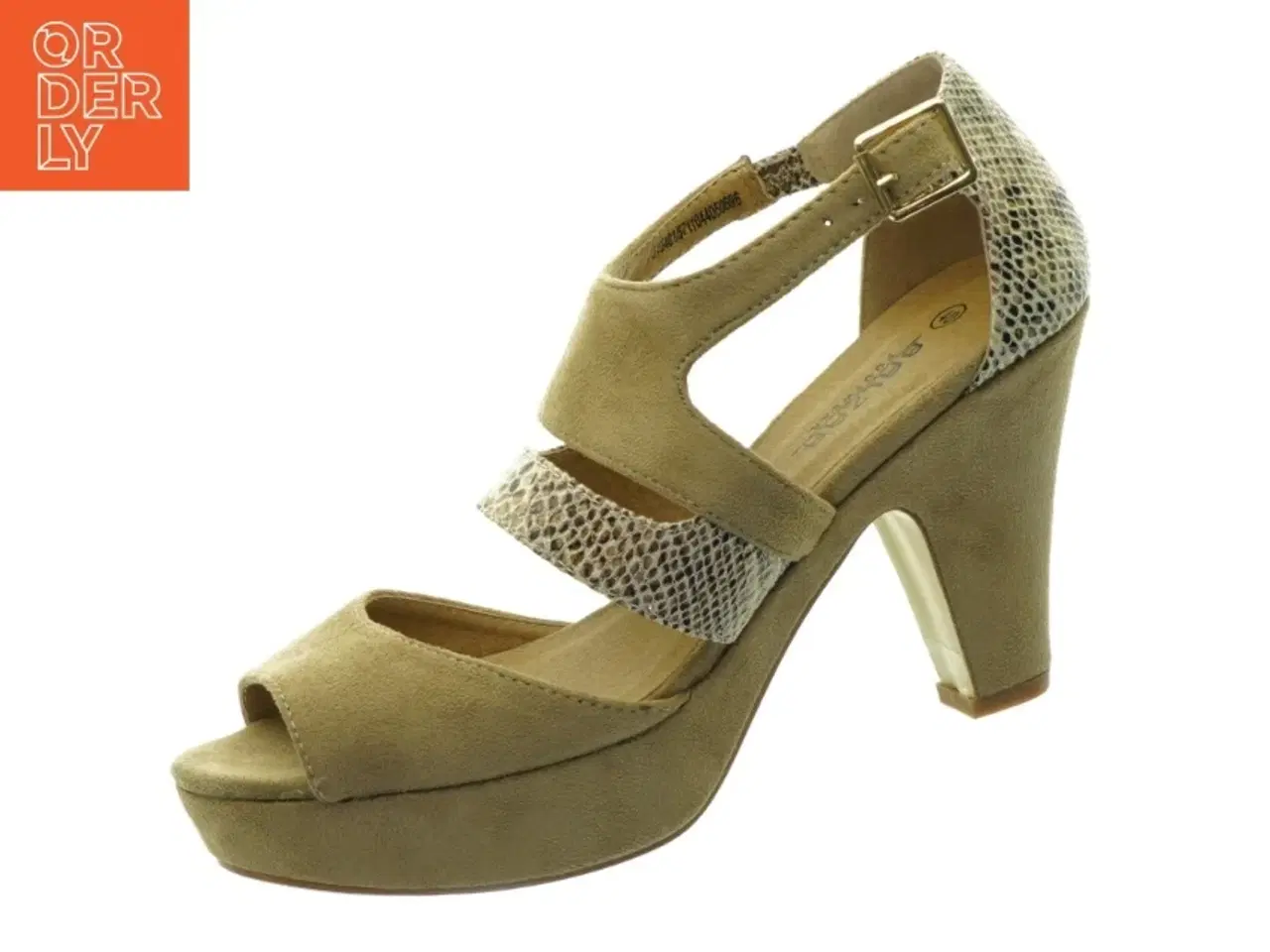 Billede 1 - Ruskindssandaler (fake)  med plateau hæl fra Balzar (str. 40)