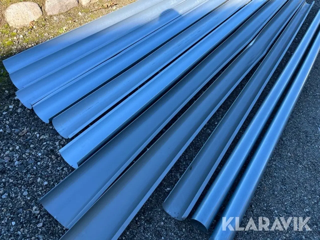 Billede 2 - Tagrender Plasmo Alu zink 9 stk
