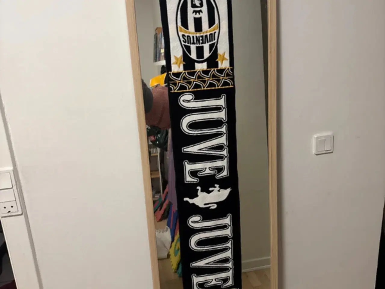 Billede 4 - Juventus halstørklæde