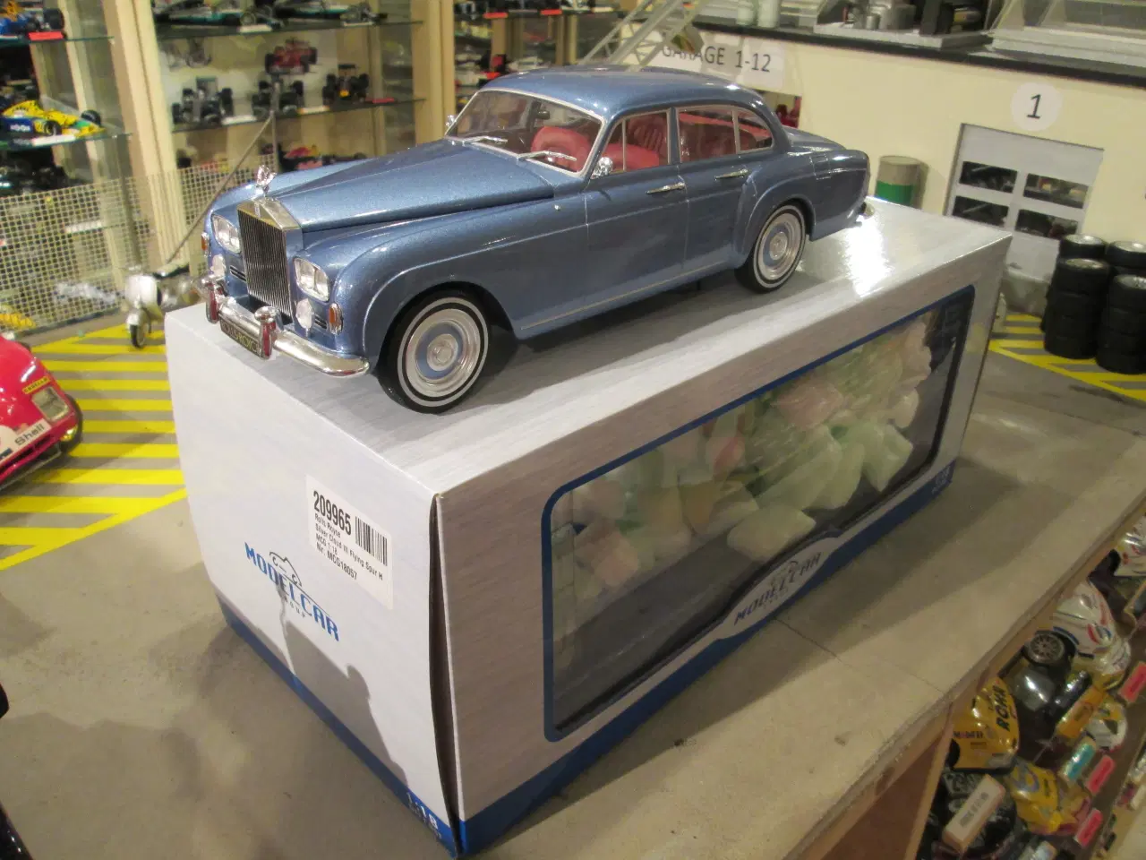 Billede 4 - Rolls Royce   MCG  1:18