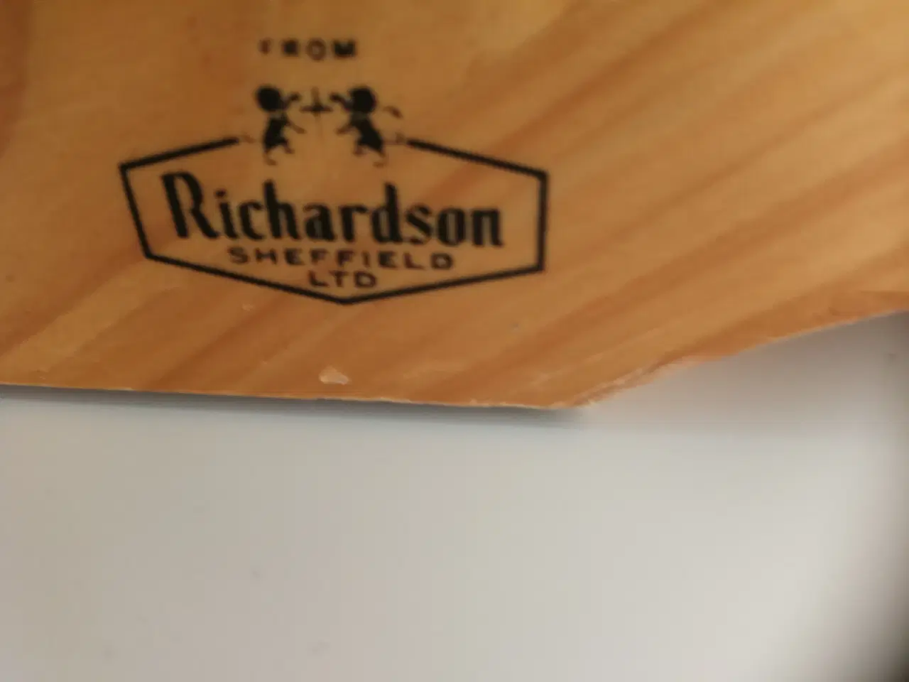 Billede 3 - Knivblok i flot træ fra Richardson 