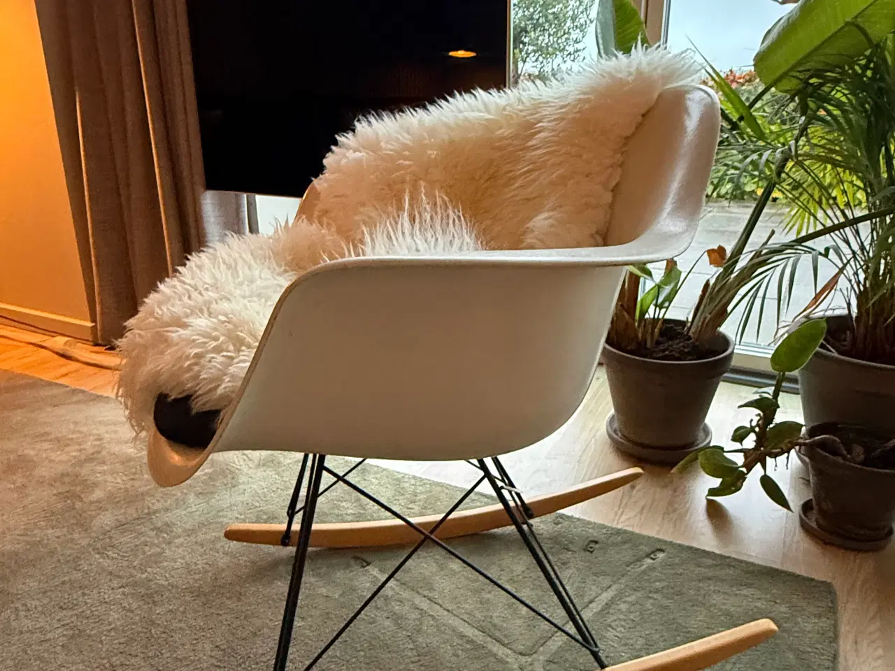 Billede 2 - Eames, Gyngestol, Gyngestol