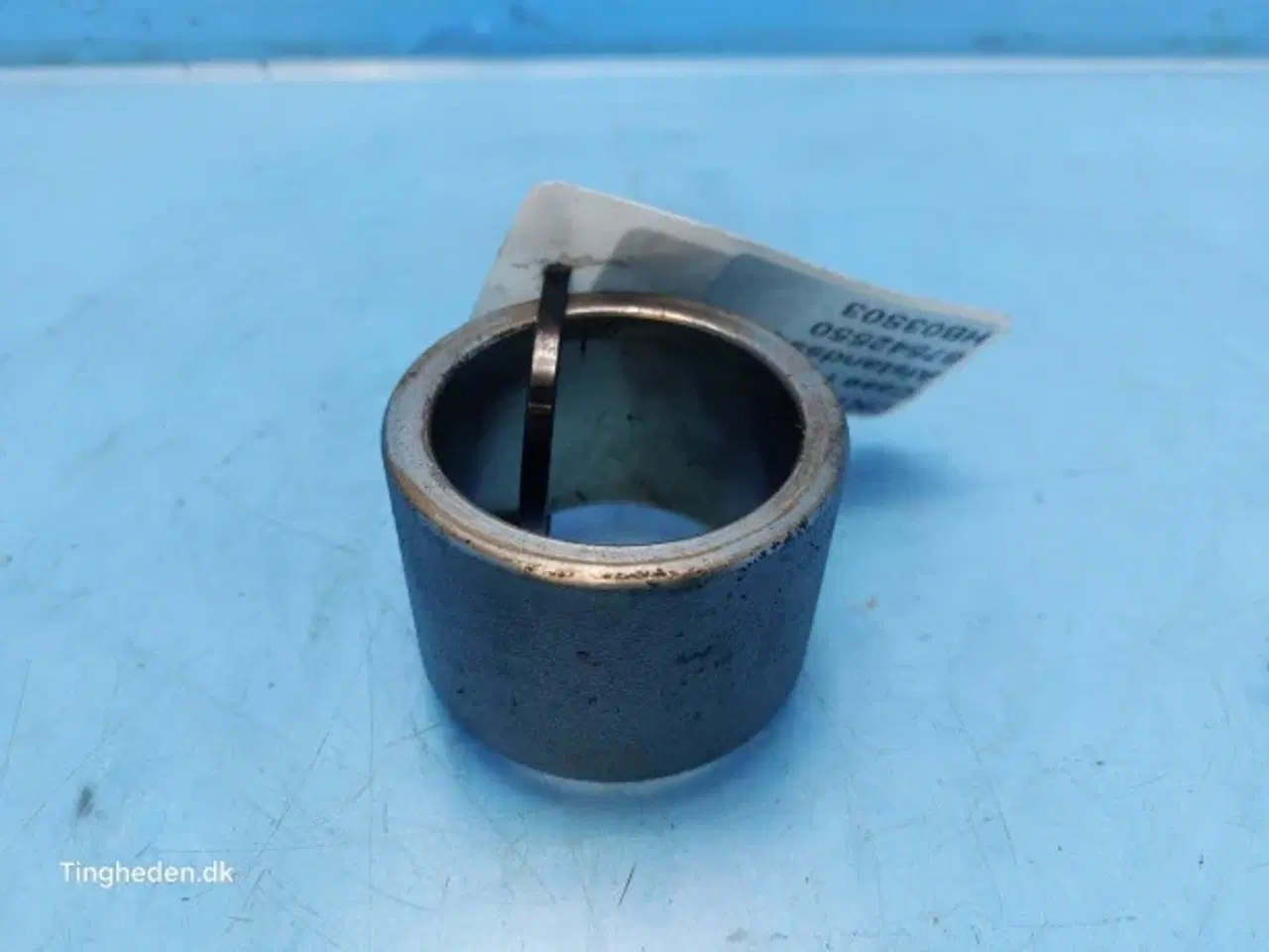 Billede 2 - Case Puma 185 Afstandsstykke 87542550