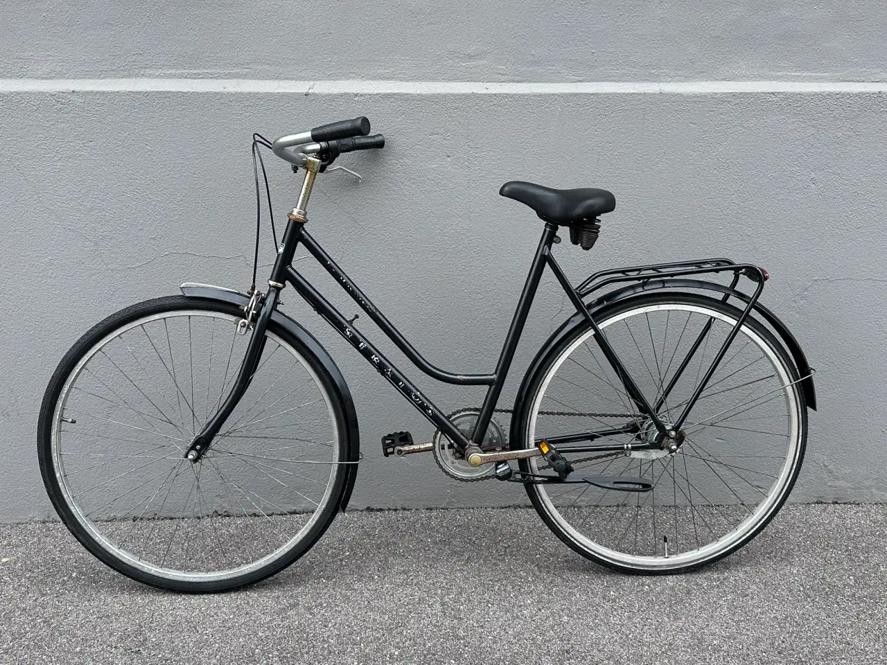 Billede 5 - Sort Touring Stratos damecykel