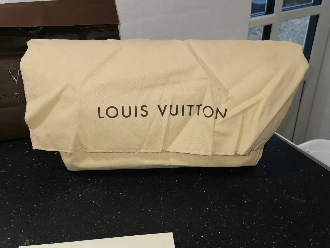 Billede 2 - Louis Vuitton Roxbury Drive Pomme d'am