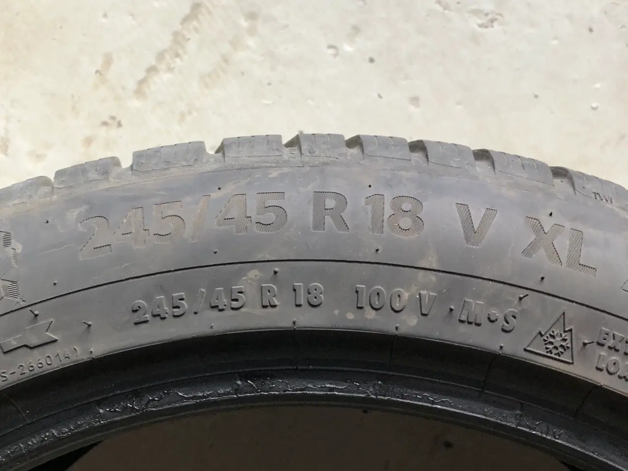 Billede 4 - Vinterdæk 2 stk 18”