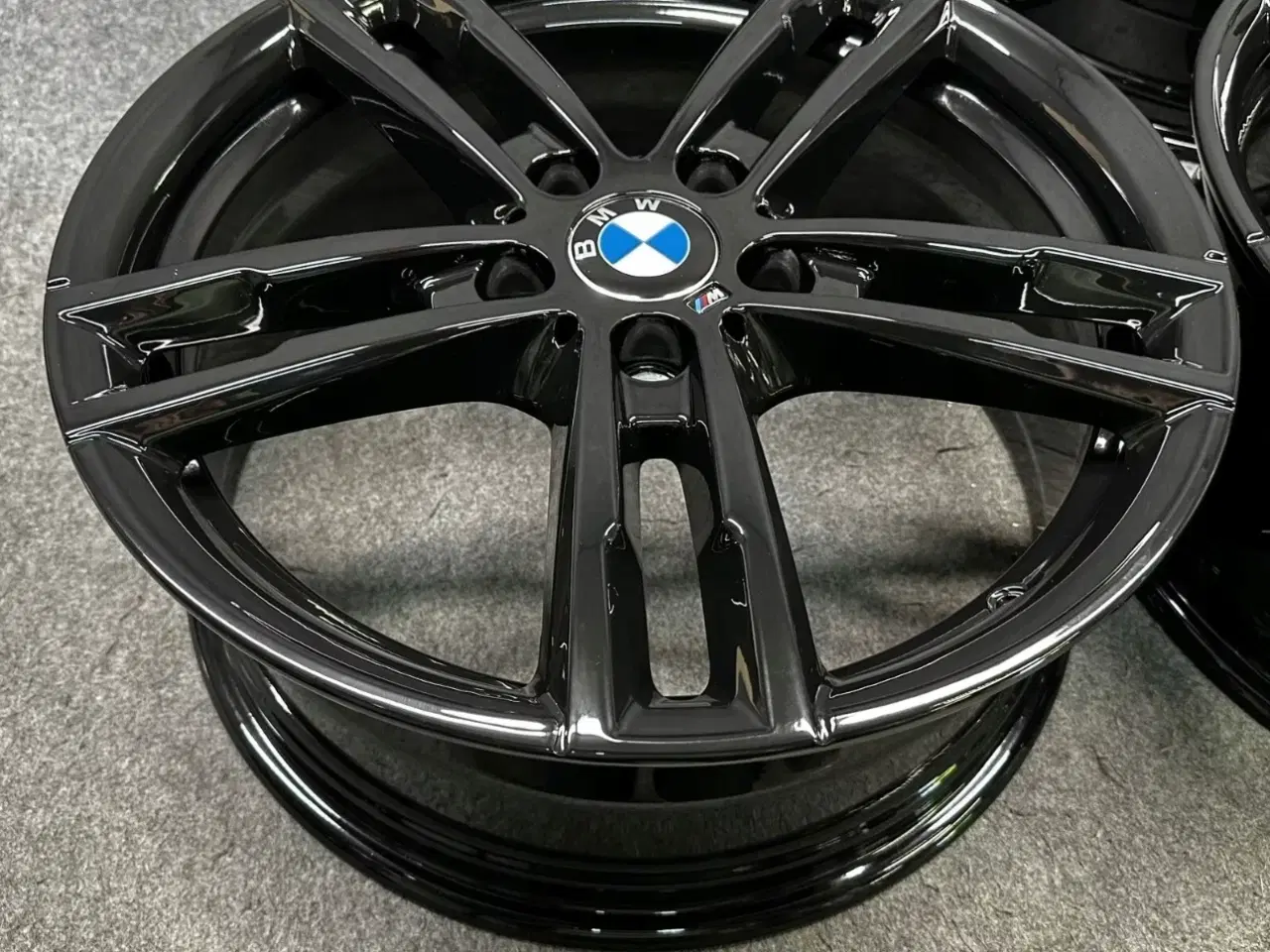 Billede 4 - ALUFÆLGE BMW 1 F20 F21 2 F22 F23 719M M719 18"