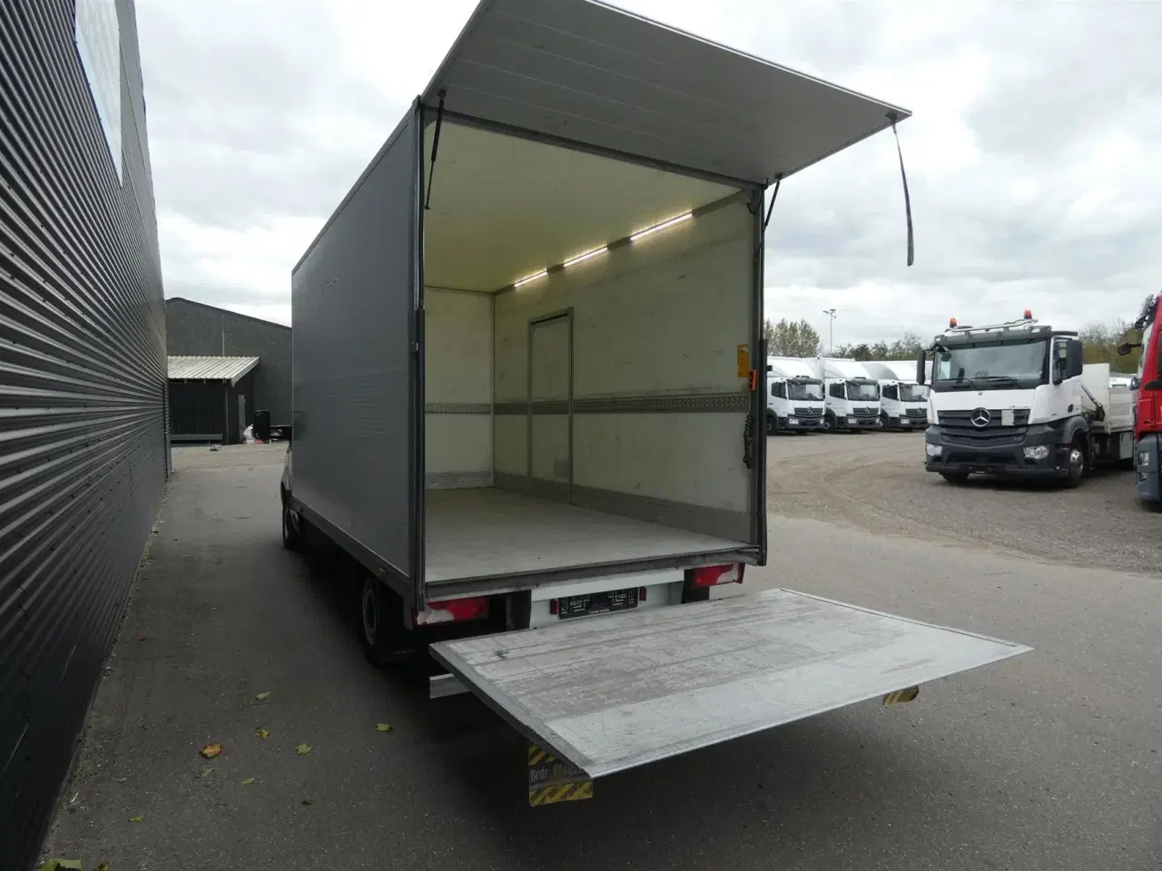 Billede 16 - Mercedes-Benz Sprinter 316 2,1 CDI Alu.kasse m./Lift RWD 163HK Ladv./Chas. Man.