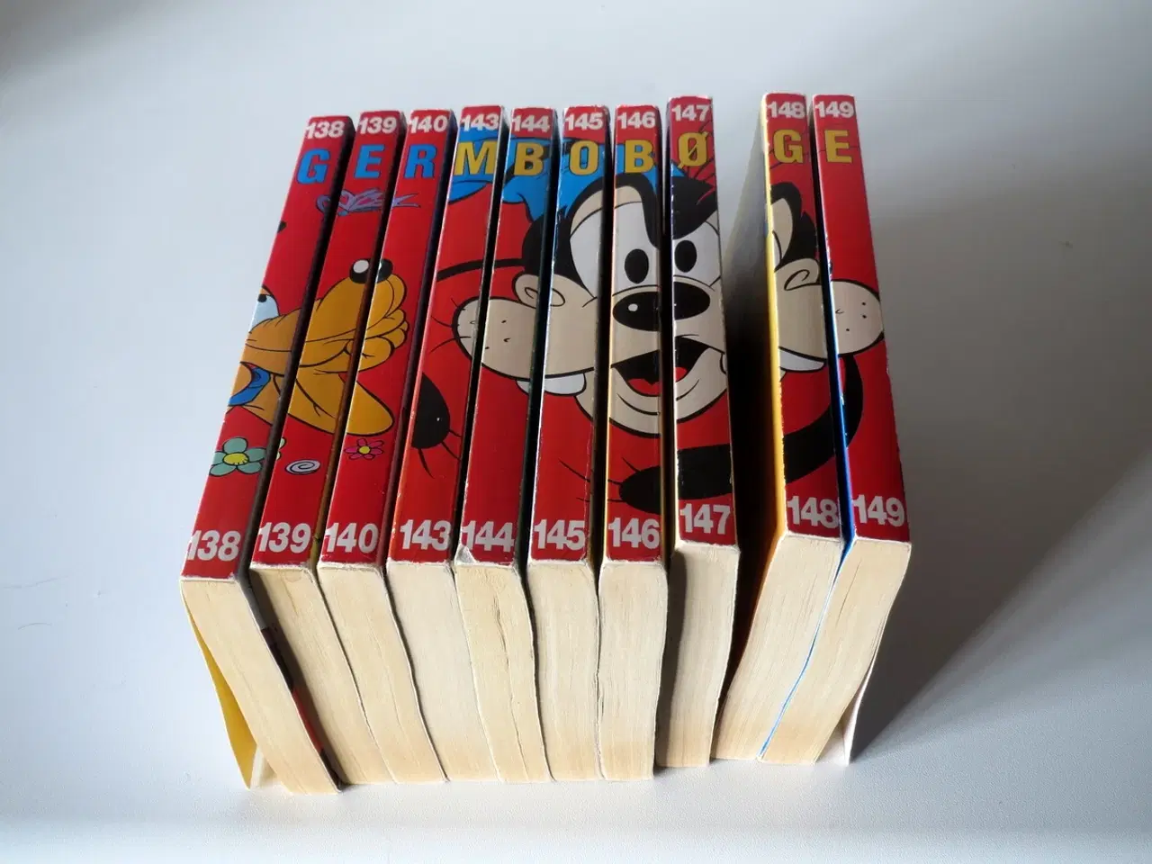 Billede 3 - 64 Disney Jumbobøger mv til salg