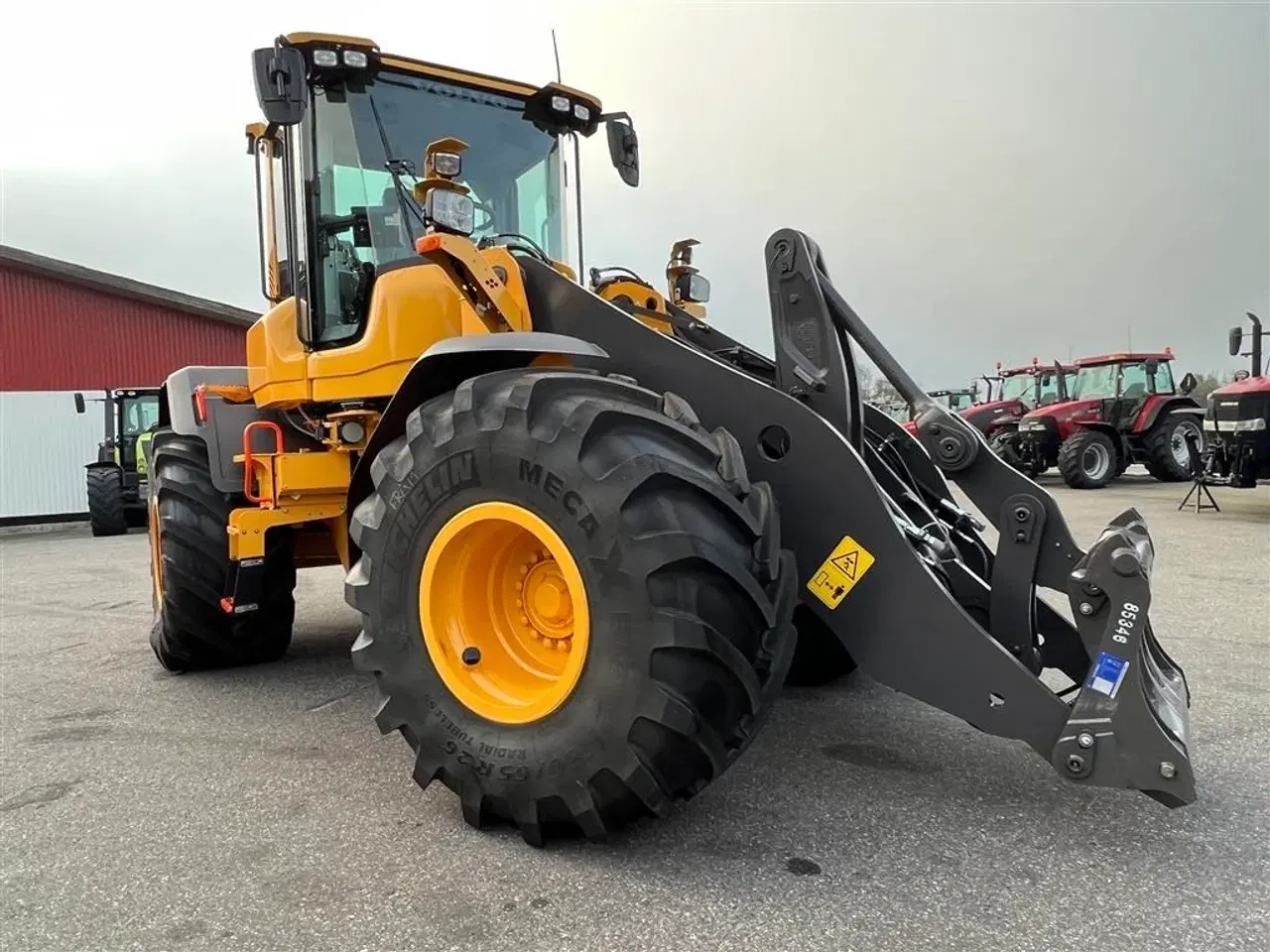 Billede 13 - Volvo L 90 H AGRICULTURE OG LANG BOM! KUN 1200 TIMER! TIL OMGÅENDE LEVERING!