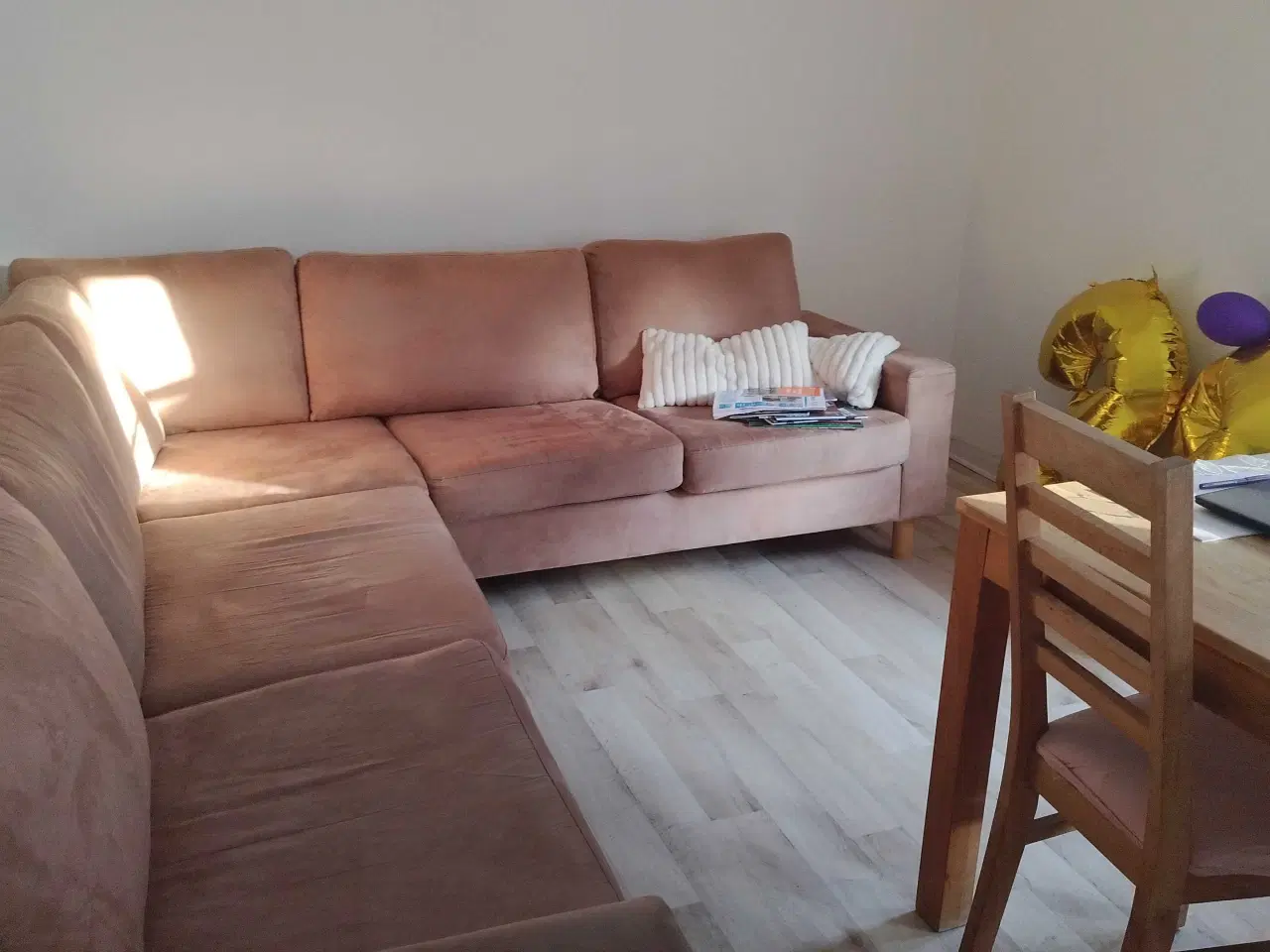 Billede 1 - Stor sofa L - Fløjl, du kan fjerne pudebetrækkene