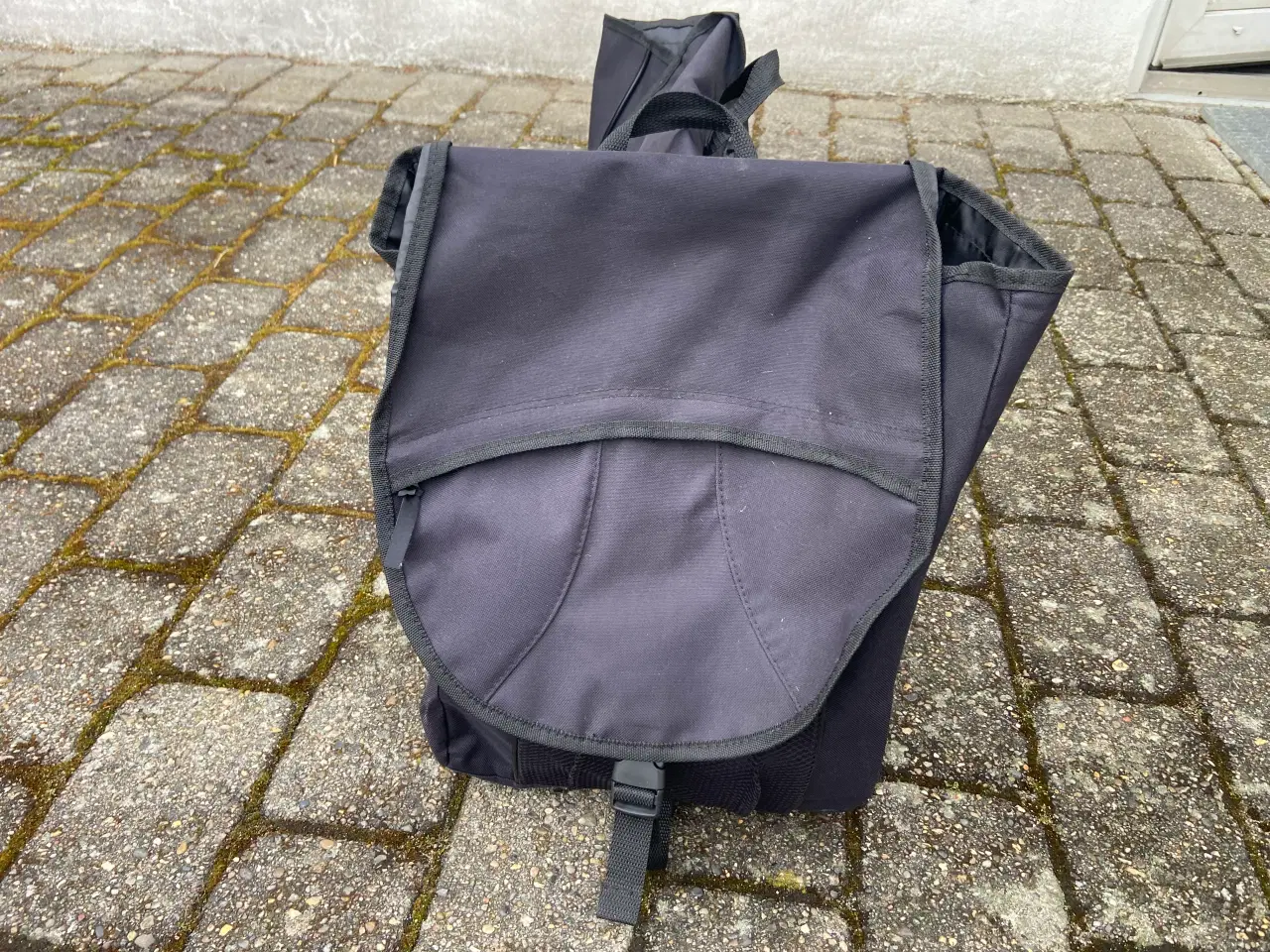 Billede 2 - Cykeltaske til at hænge på bagagebærer 