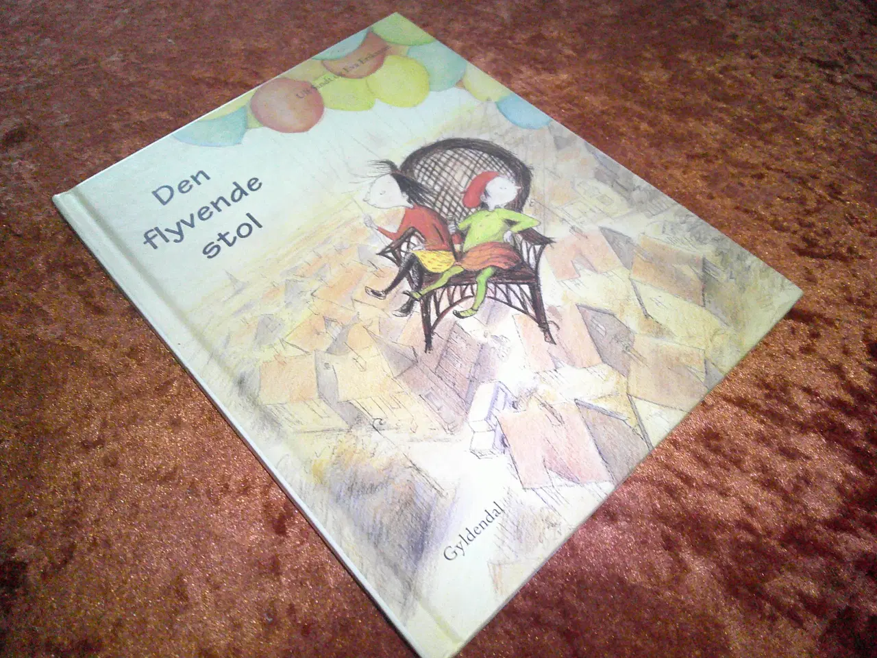 Billede 1 - Den flyvende stol, Ulf Sindt,