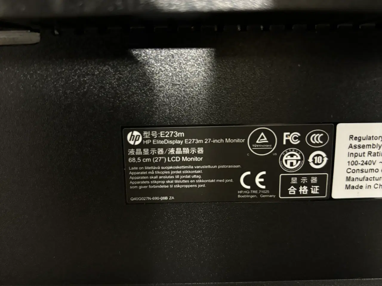 Billede 3 - HP 27" USB-C Skærm / Monitor m. Kamera og B&O Højt