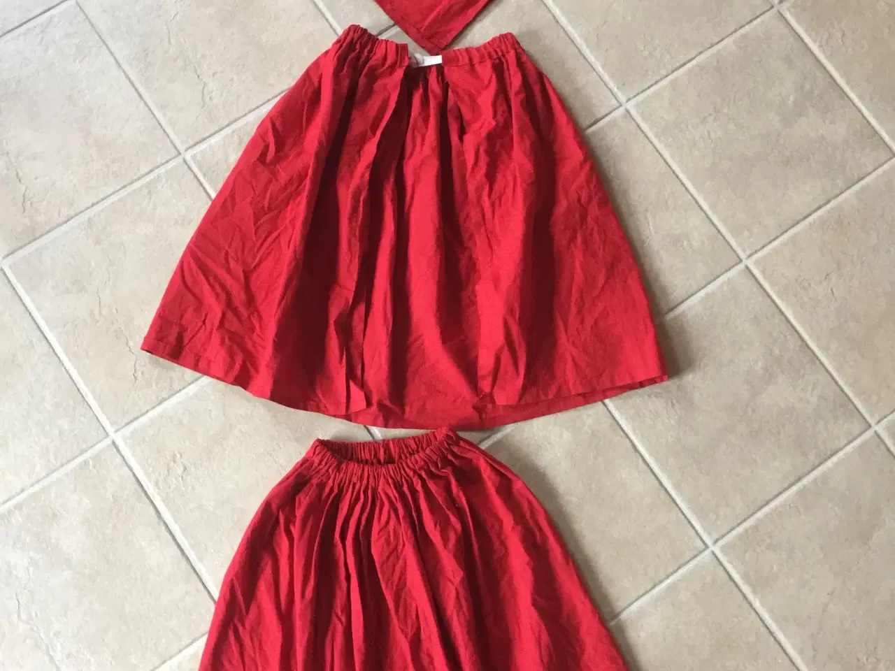 Billede 9 - Blandet Fastelavnstøj / Udklædningstøj