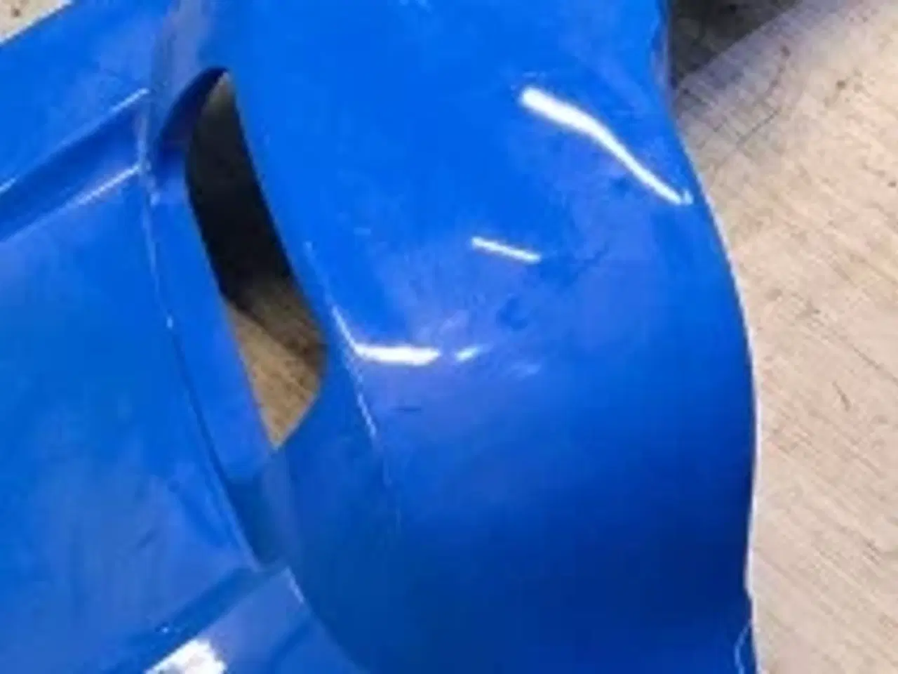 Billede 8 - New Holland T6080 Hjulskærm L. 87310407