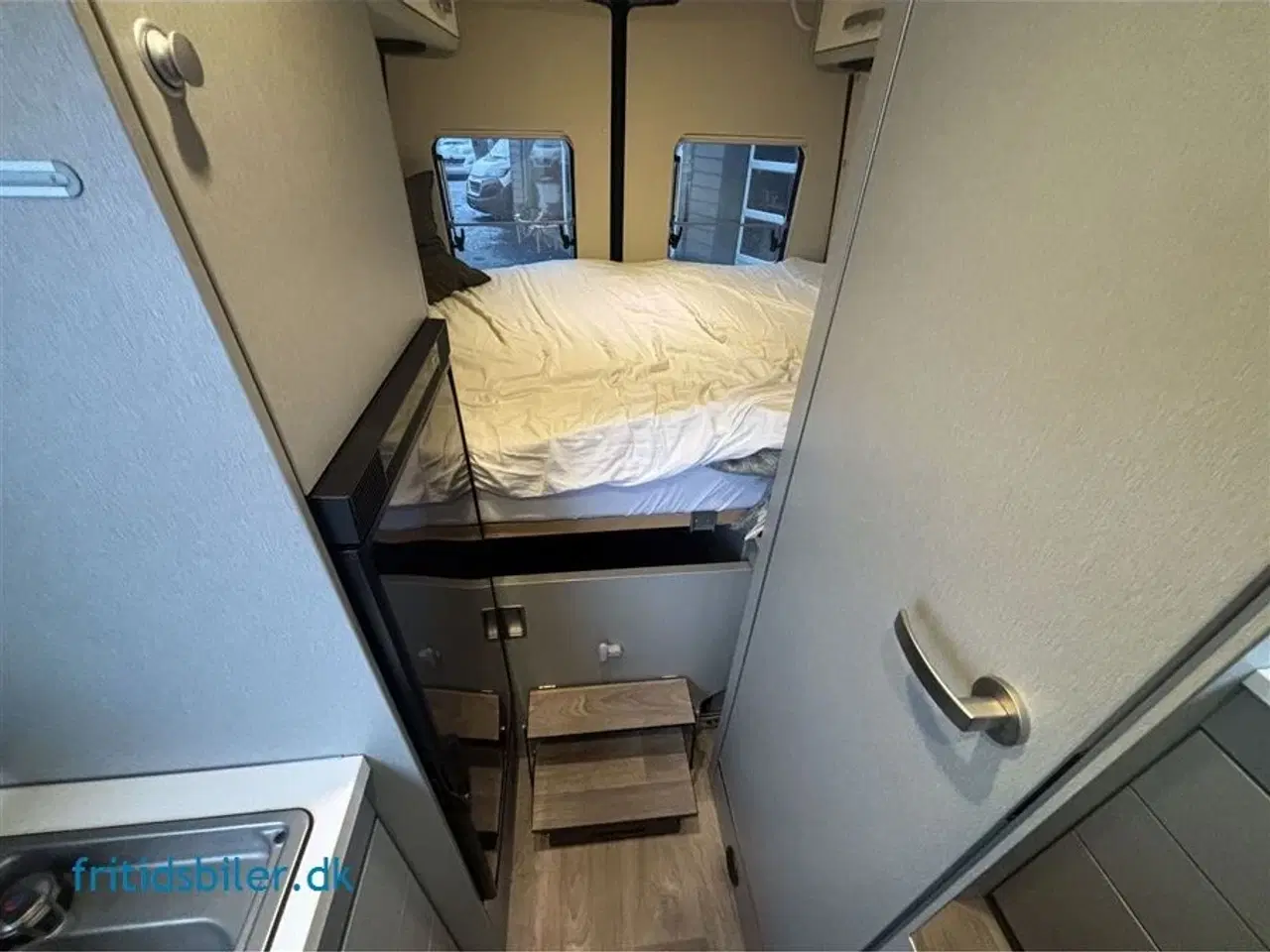 Billede 10 - 2024 - Hymer Free S600 Blue Evolution 170 HK   Hymer Free S600 bygget på MB Sprinter i en Blue Evolution med Hævetag og fed Grøn farve