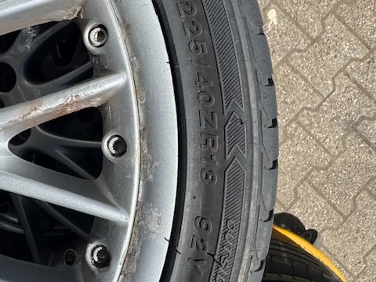 Billede 2 - VW Fælge og dæk 