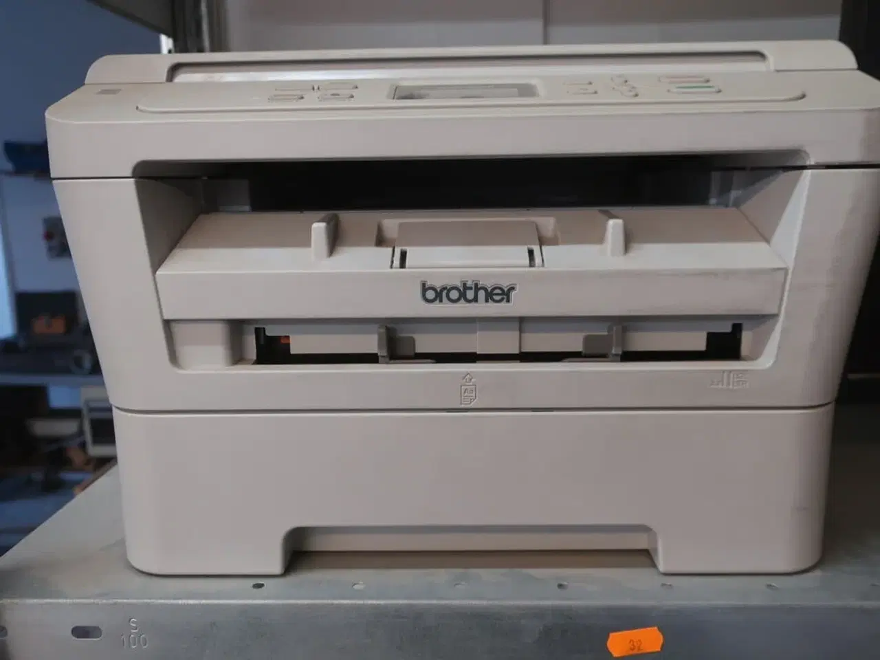 Billede 6 - Reol med labelprinter ZEBRA GK 420d, computer HP, printer BROTHER m.m.