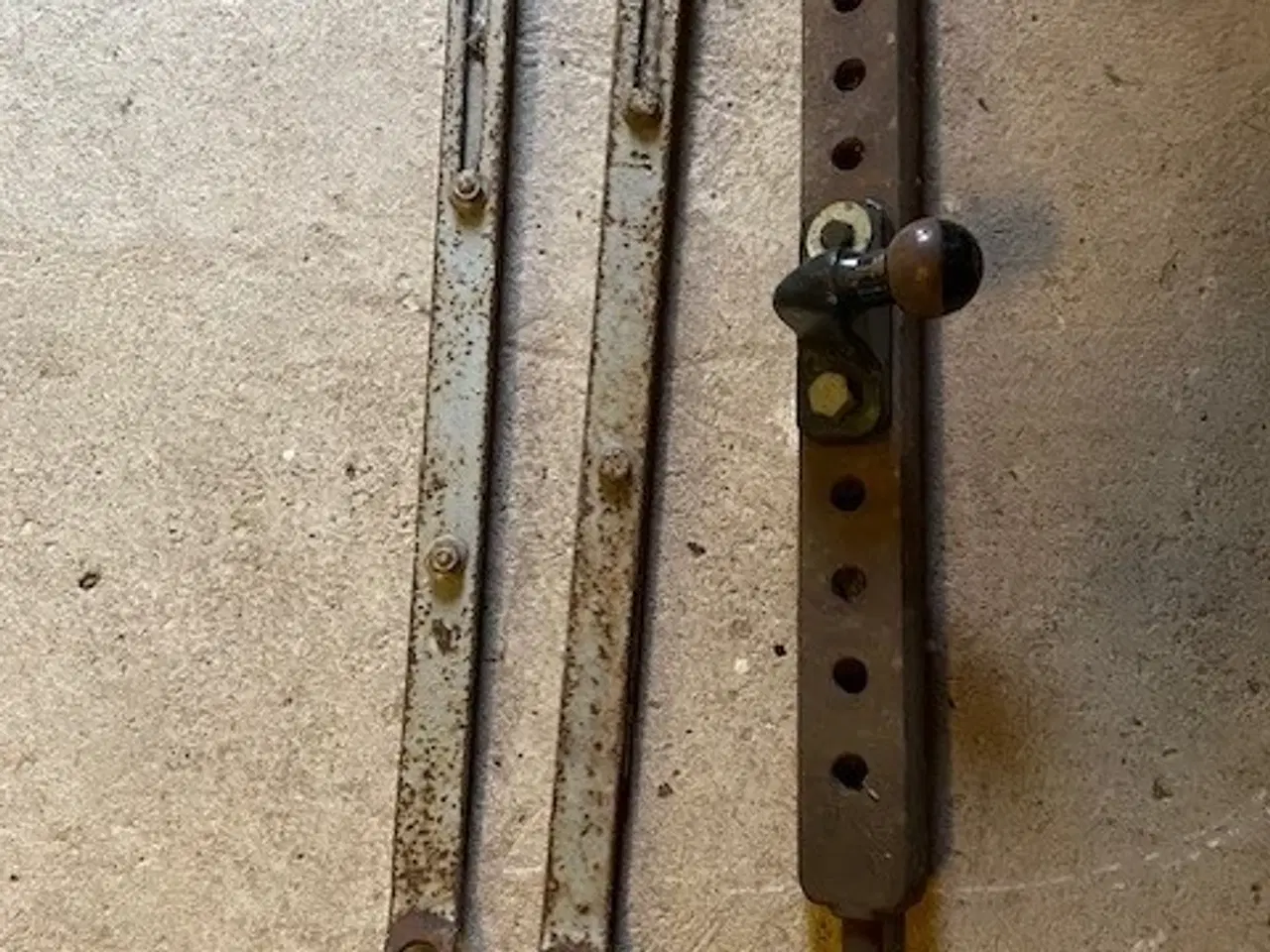 Billede 1 - Ferguson - Hulbum med kugle + Skråstivere