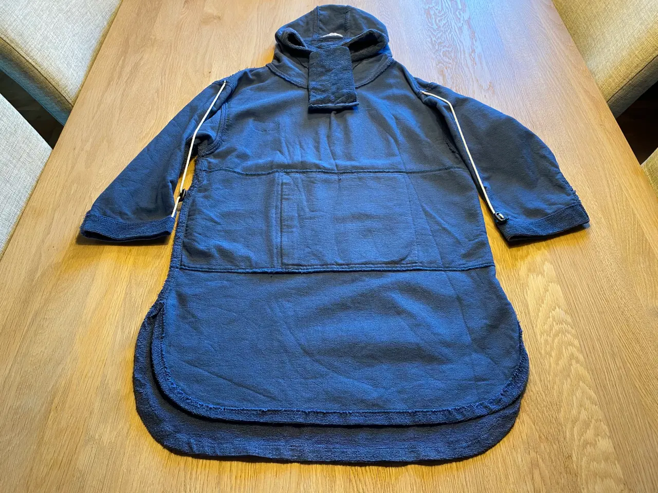 Billede 4 - Vinterbaderen poncho til børn str. 4-9 år. Se bill