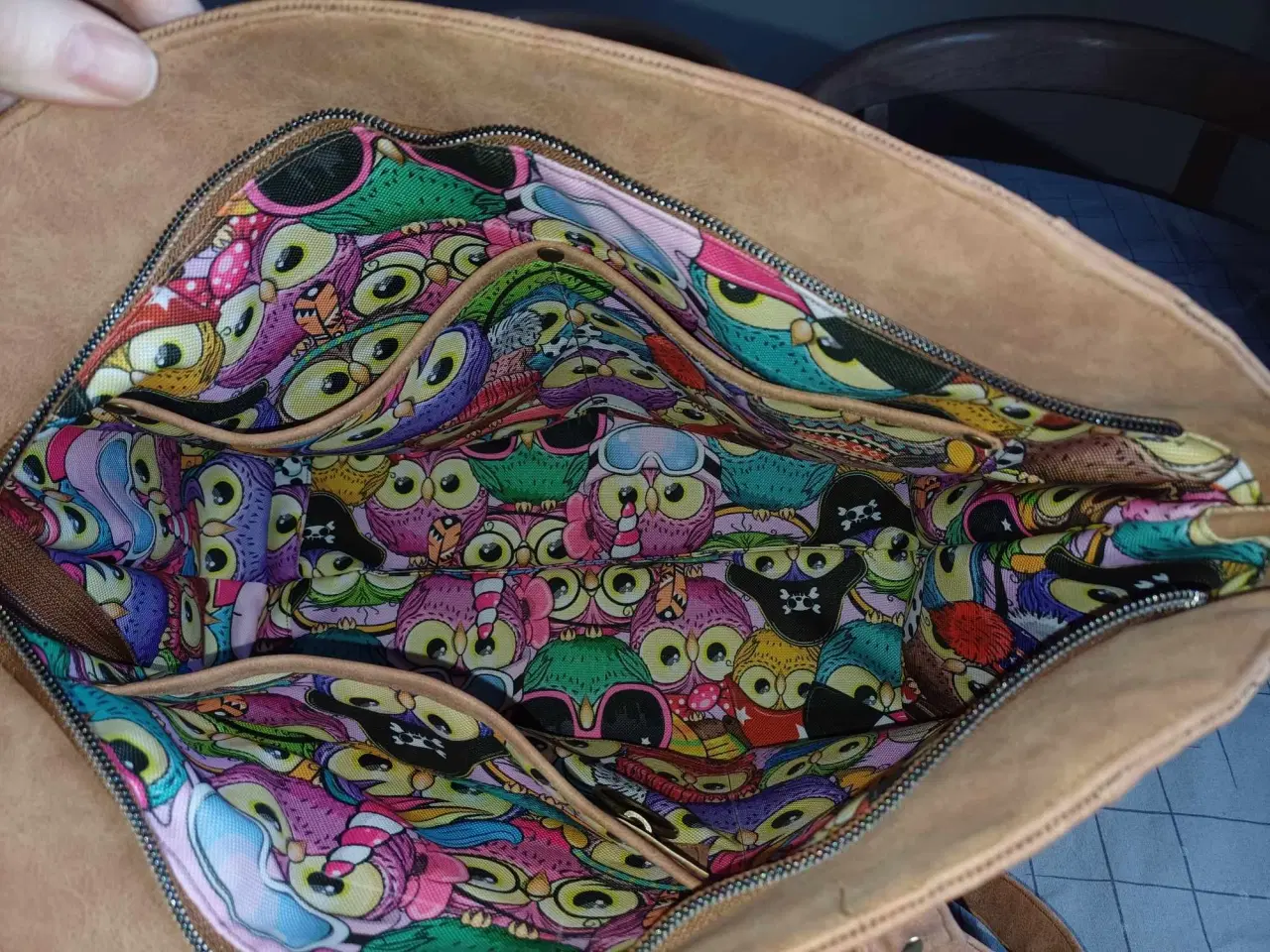 Billede 3 - Dametaske i kunstlæder, m watherpoof canvas indv