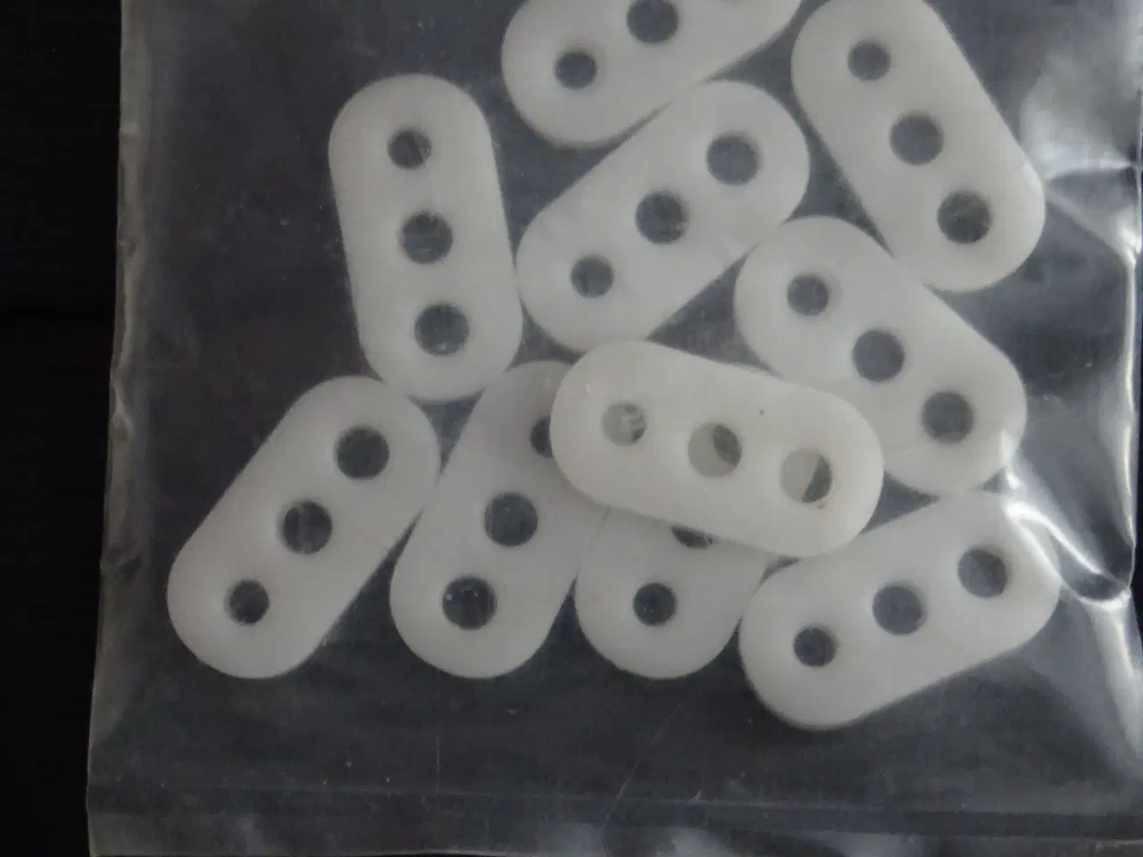 Billede 2 - MKP ,veteran campingvogn ny gardin holder og stop