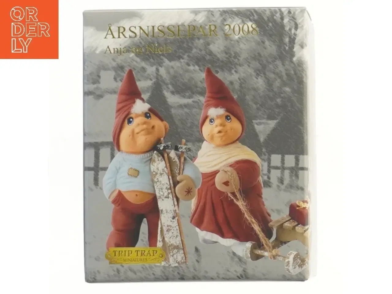 Billede 1 - Årsnissepar 2008 figurer fra Trip Trap (str. 14 cm)