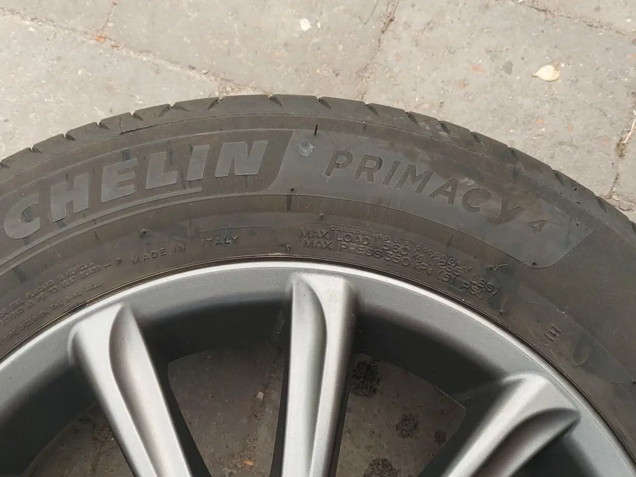 Billede 3 - 15" Mega Virgo Alufælge med michelin sommer dæk