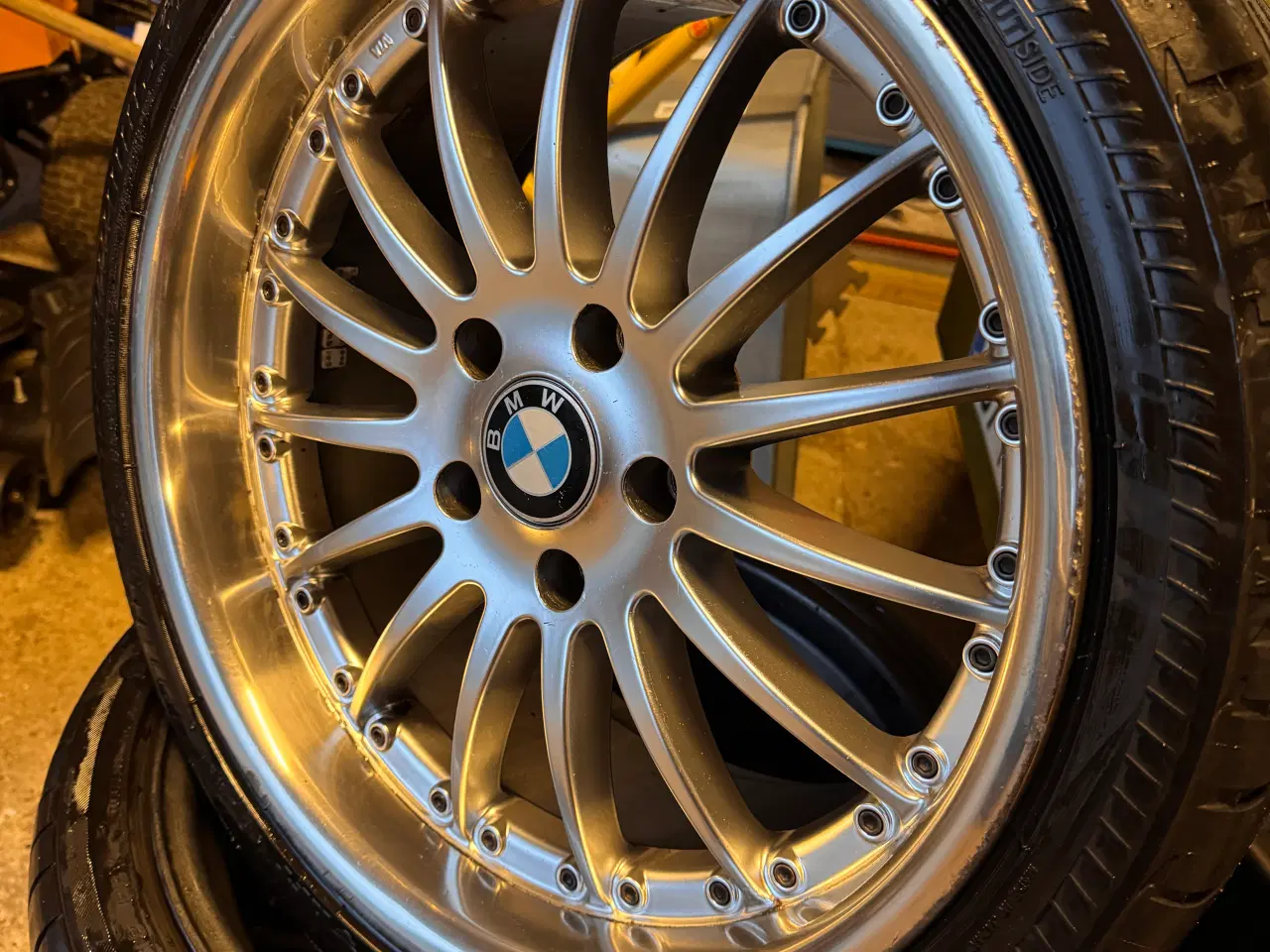 Billede 3 - 18" 5x120 BMW alufælge med gode sommerdæk