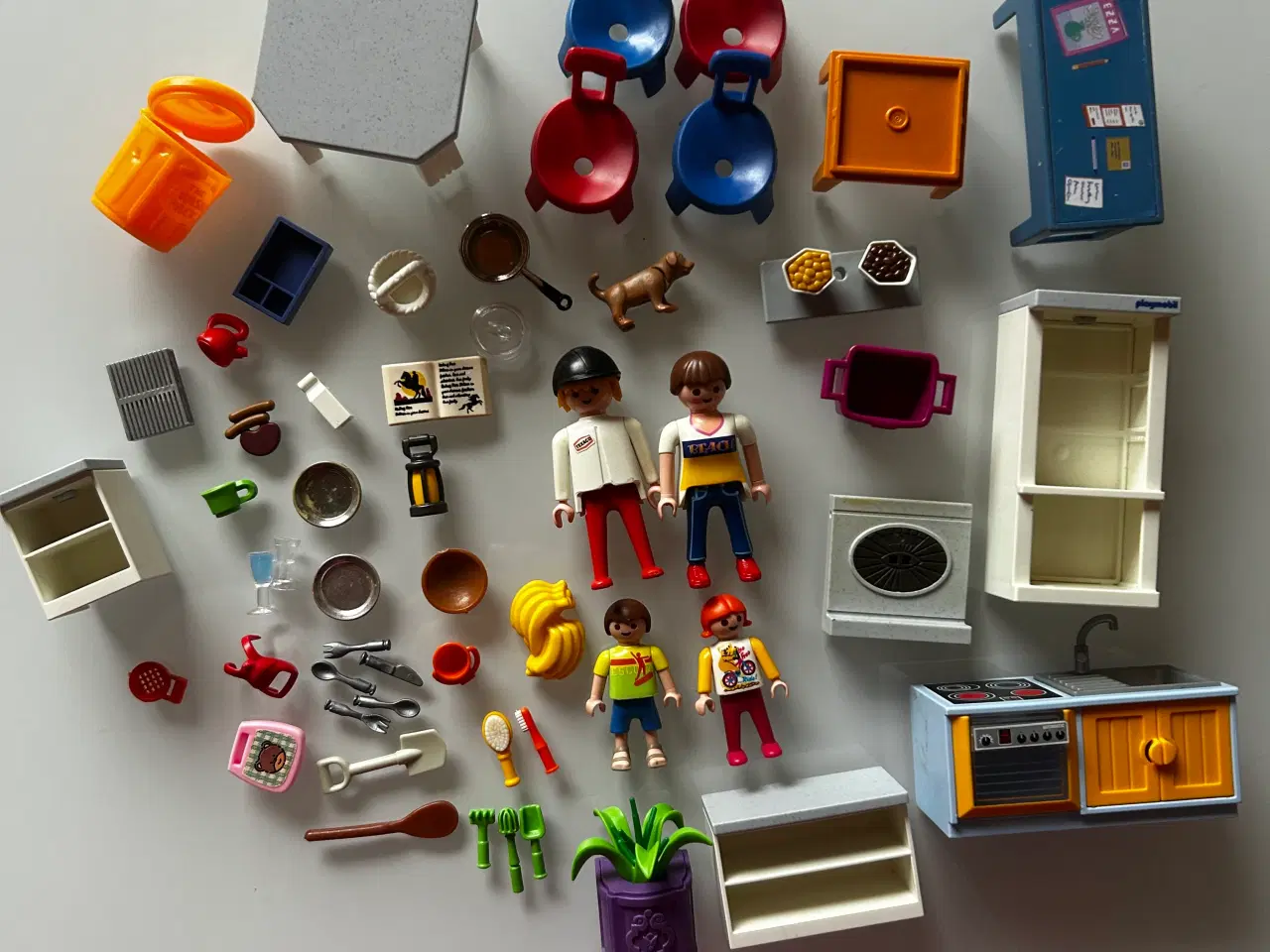 Billede 7 - Playmobil køkken med figurer