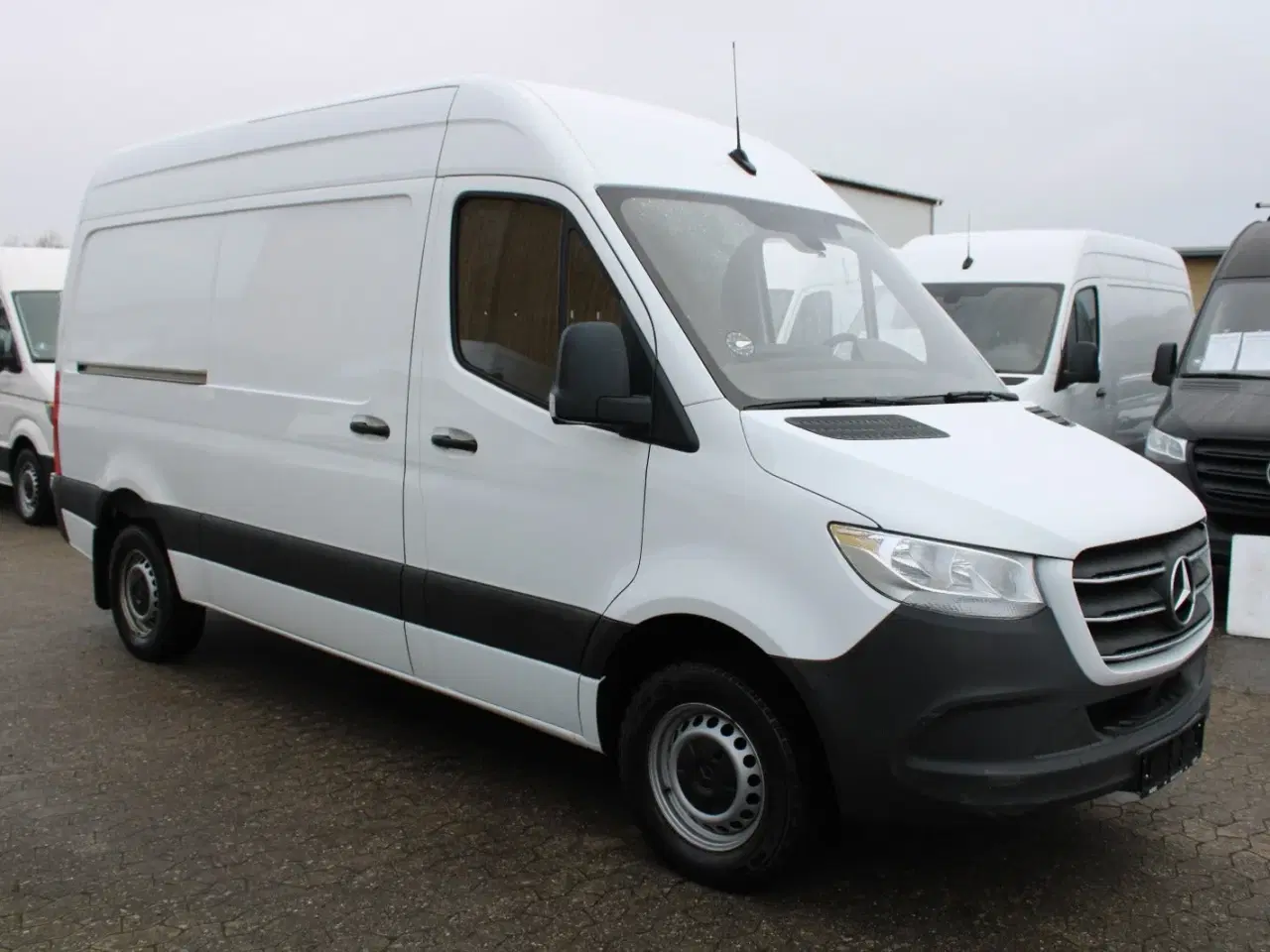 Billede 2 - Mercedes Sprinter 317 2,0 CDi A2 Kassevogn aut. RWD