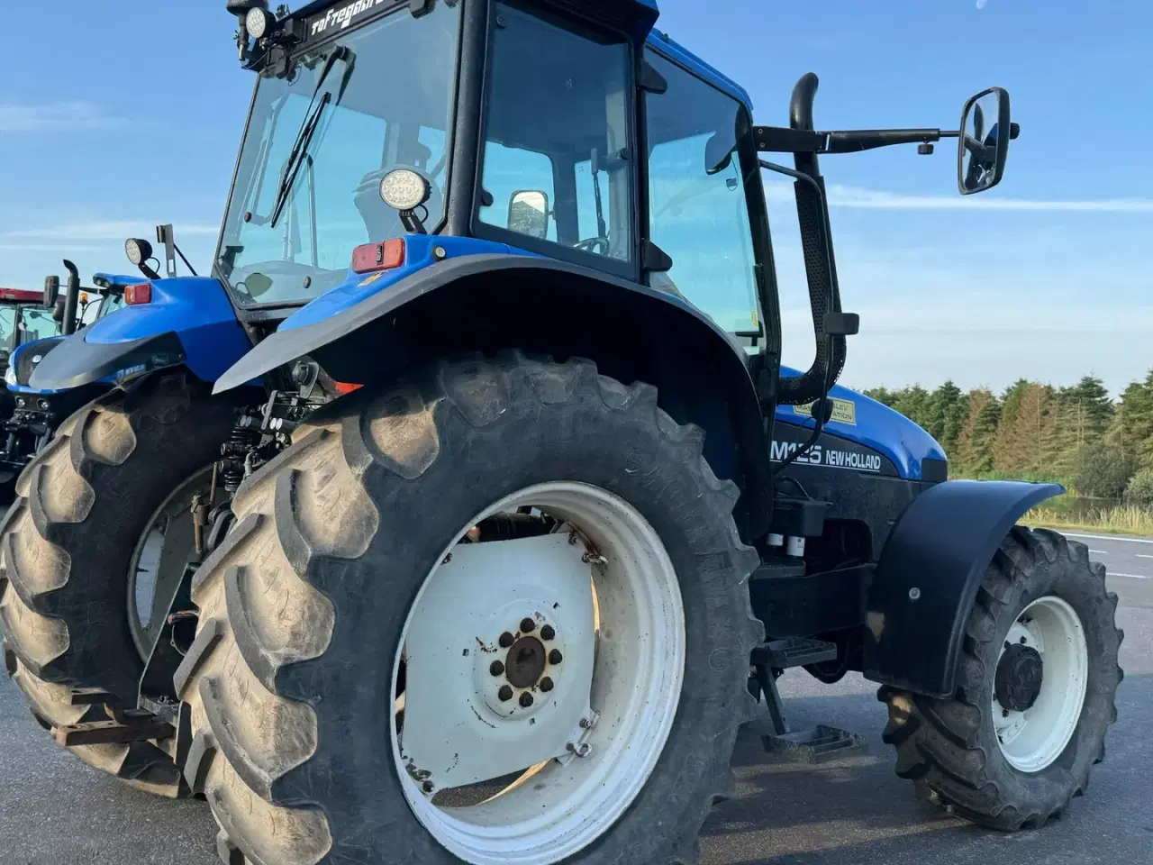 Billede 11 - New Holland TM125 MED FULD AFFJEDRING!