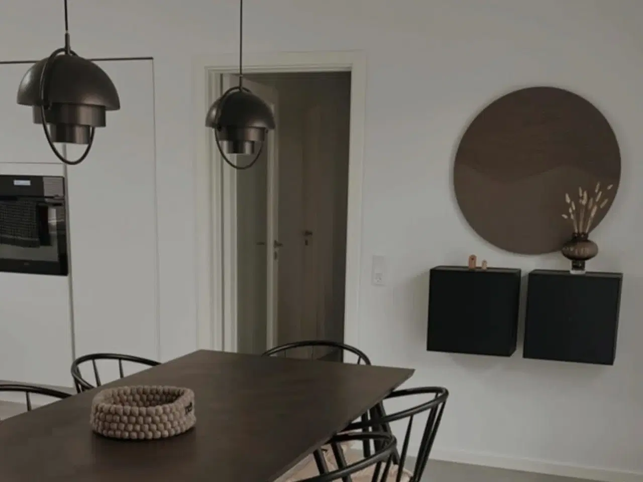 Billede 5 - 2 små Gubbilamper 