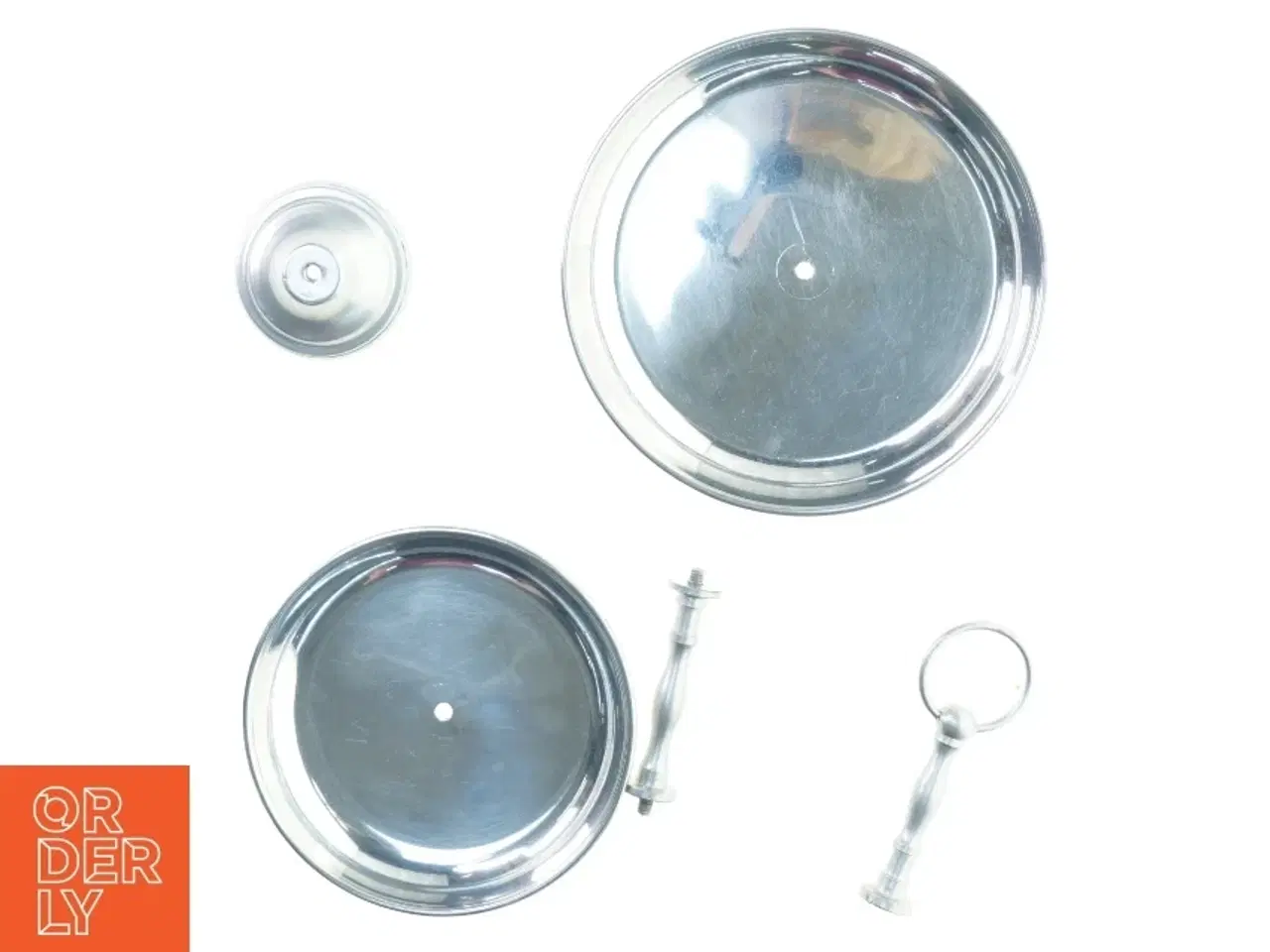 Billede 2 - Kage opsats i metal (str. 19 cm 23 cm 27 cm)