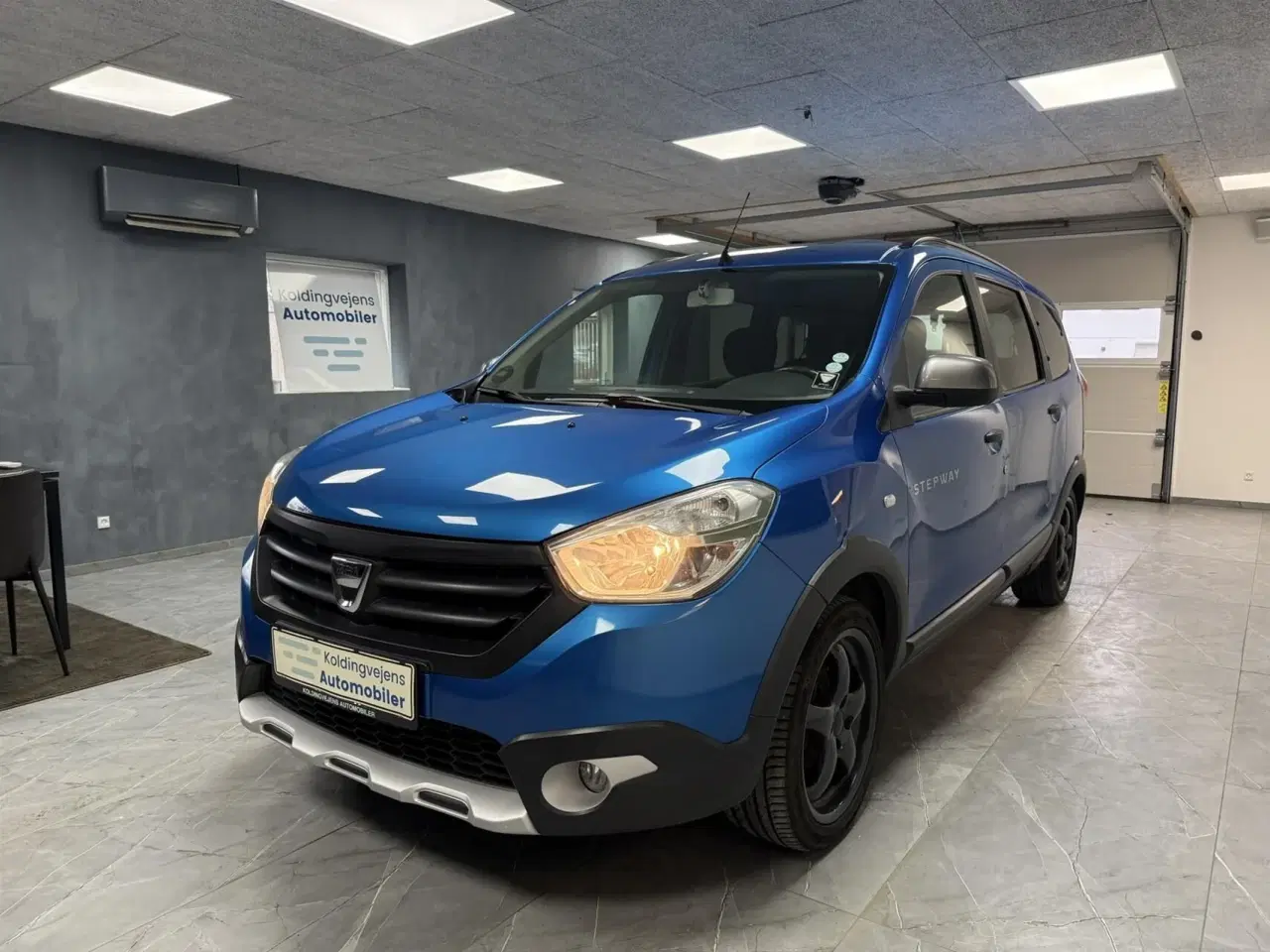 Billede 2 - Dacia Lodgy 7 Sæder 1,5 DCi Stepway Prestige Start/Stop 90HK