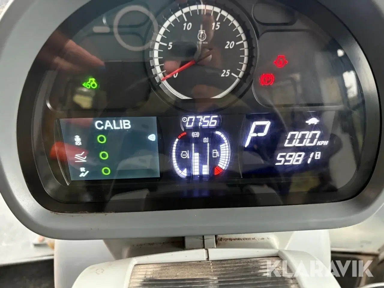 Billede 9 - Traktor Valtra S394 twincab