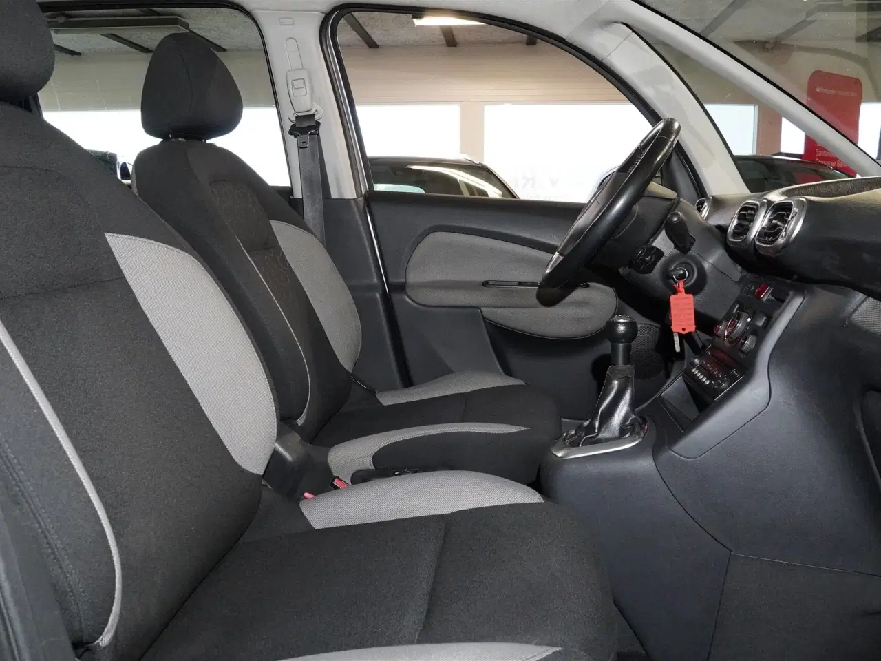Billede 10 - Citroën C3 Picasso 1,6 HDI 110HK